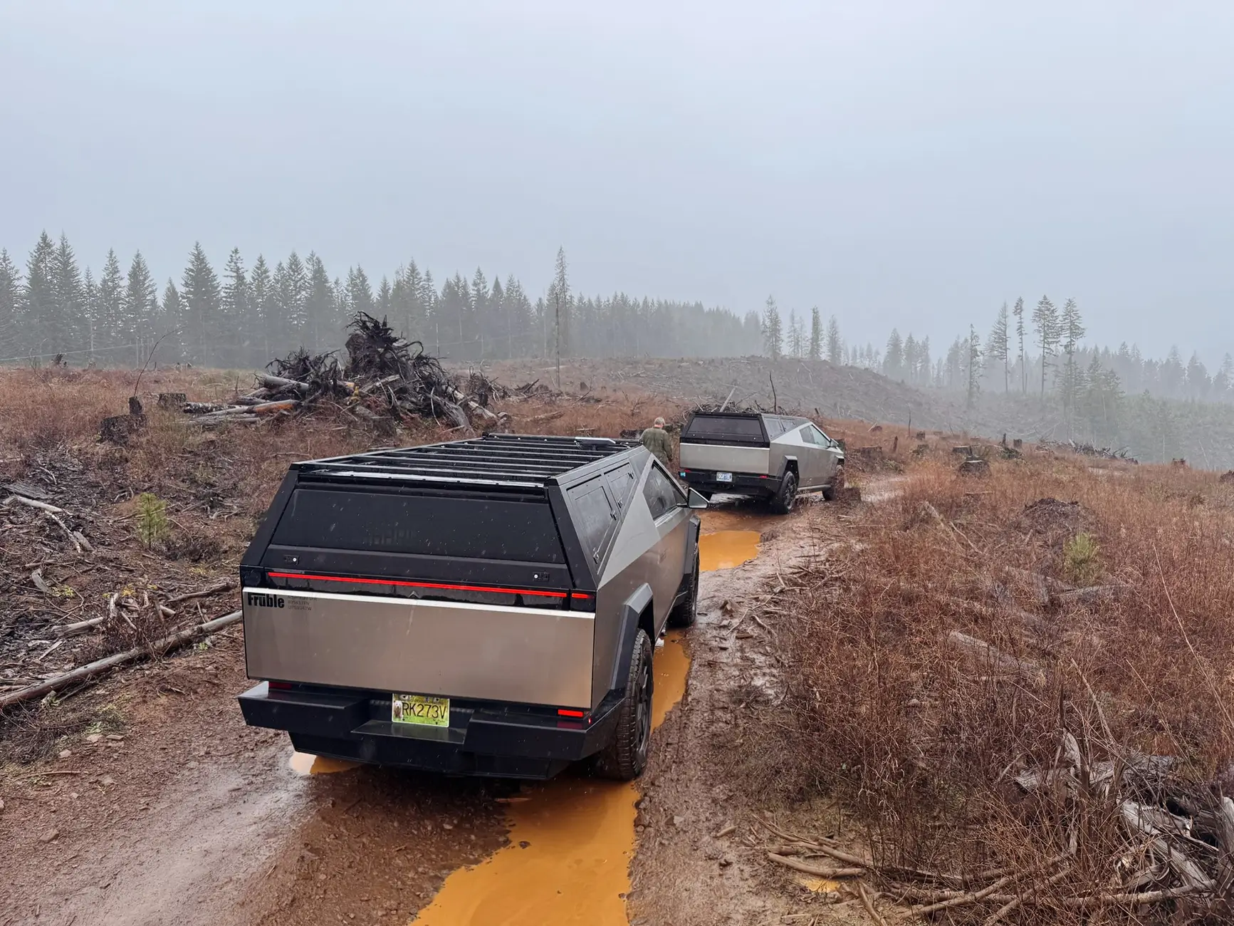 Tesla Cybertruck Any bed cap vs. no cap range/efficiency data? 1771460680216-h5