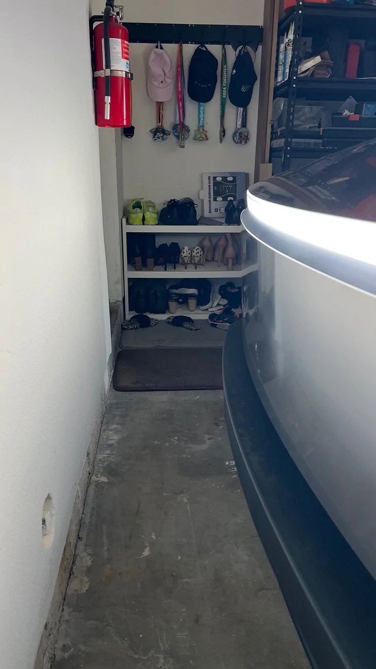Tesla Cybertruck Cybertruck FSD AI4 vs Model3 FSD AI3 question IMG_5778
