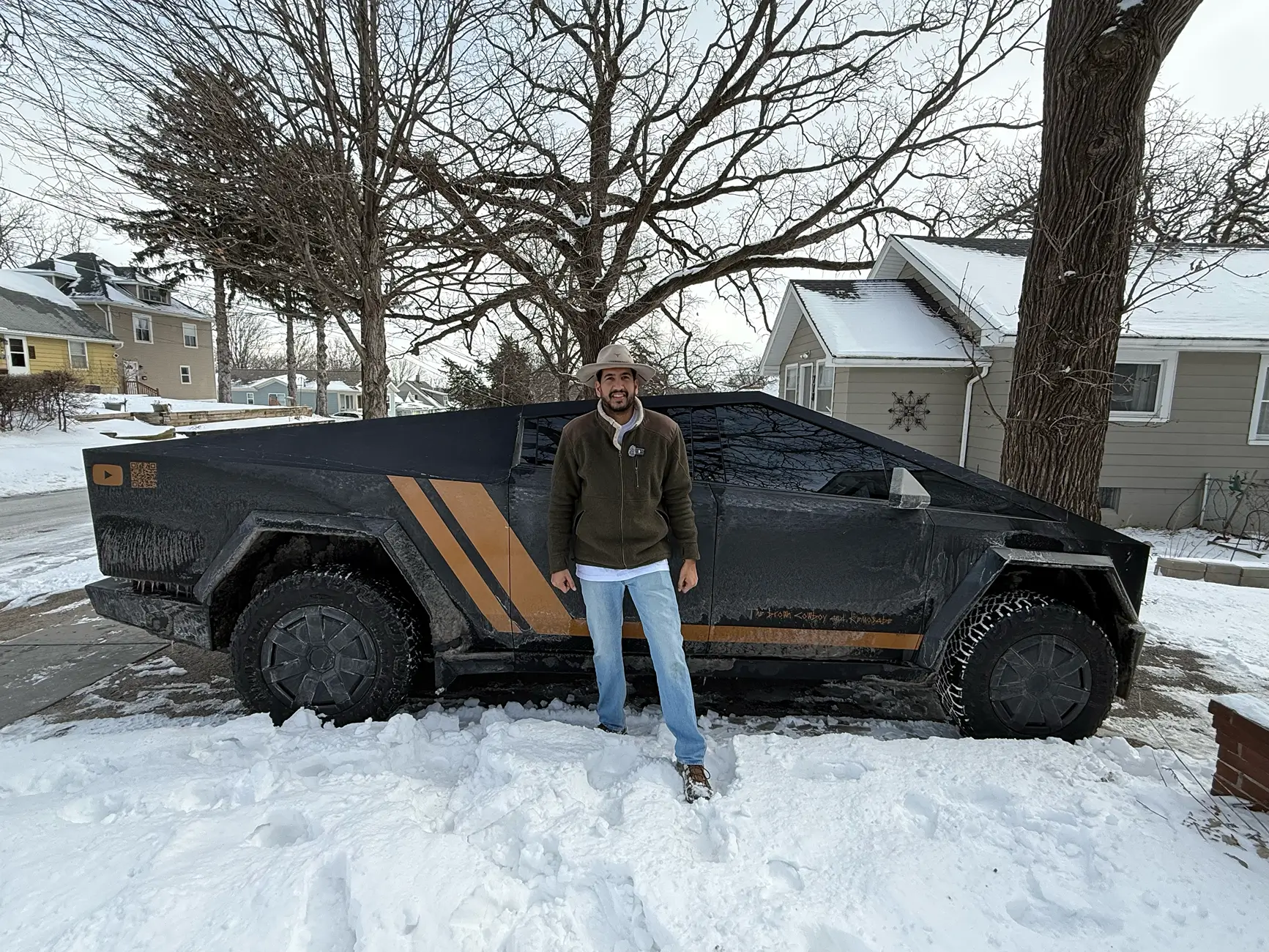 Tesla Cybertruck 🚀 My Cybertruck 100% FSD Fully Autonomous Coast to Coast Attempt — Atlantic City to Santa Monica (LIVE) - by browncowboy 1771709165363-w9