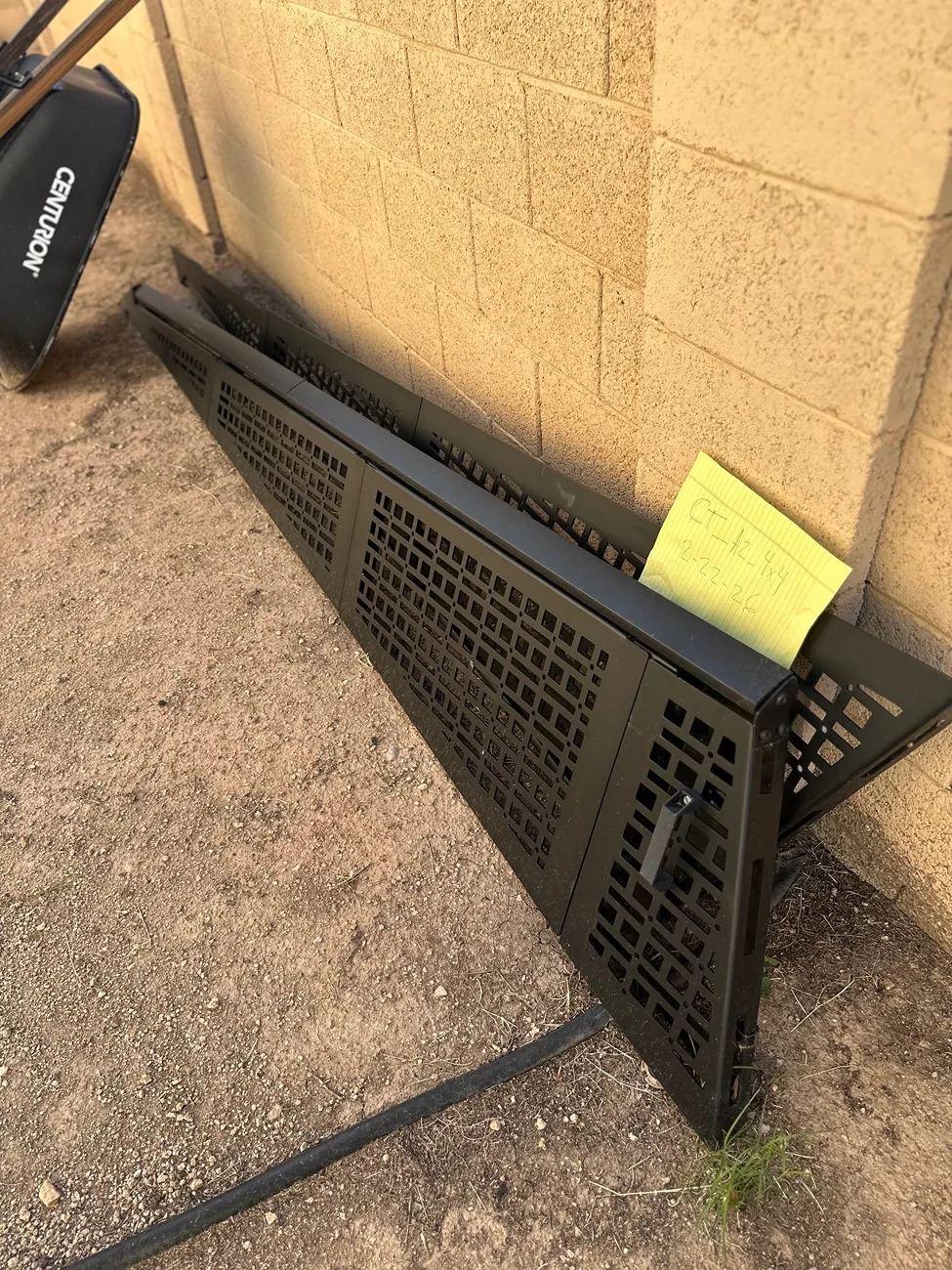 Tesla Cybertruck Urander Rack 1.0 W/ 6 Crossbars IMG_3829