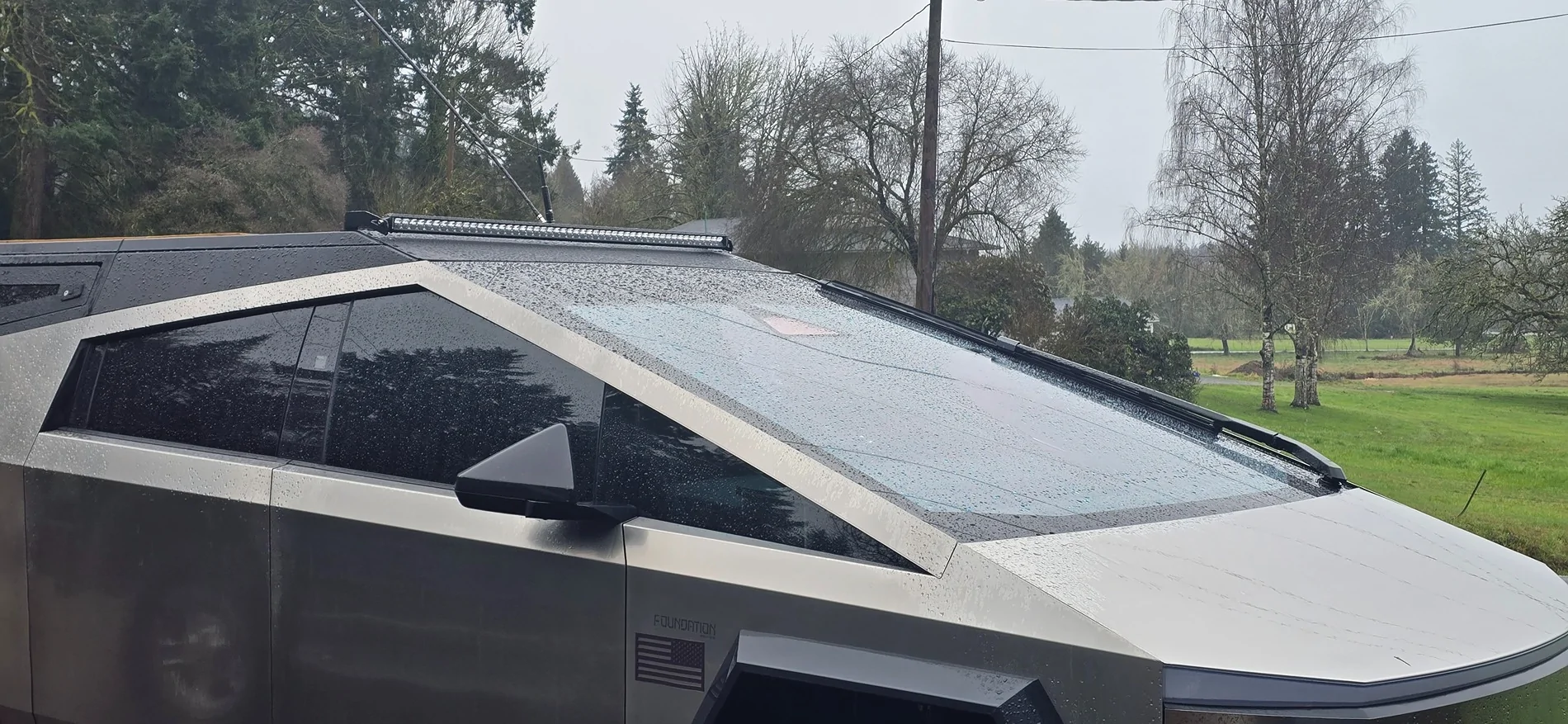 Tesla Cybertruck Urander 48 Volt Lightbar w/ Brackets $50 Pkus Shipping 1000059424