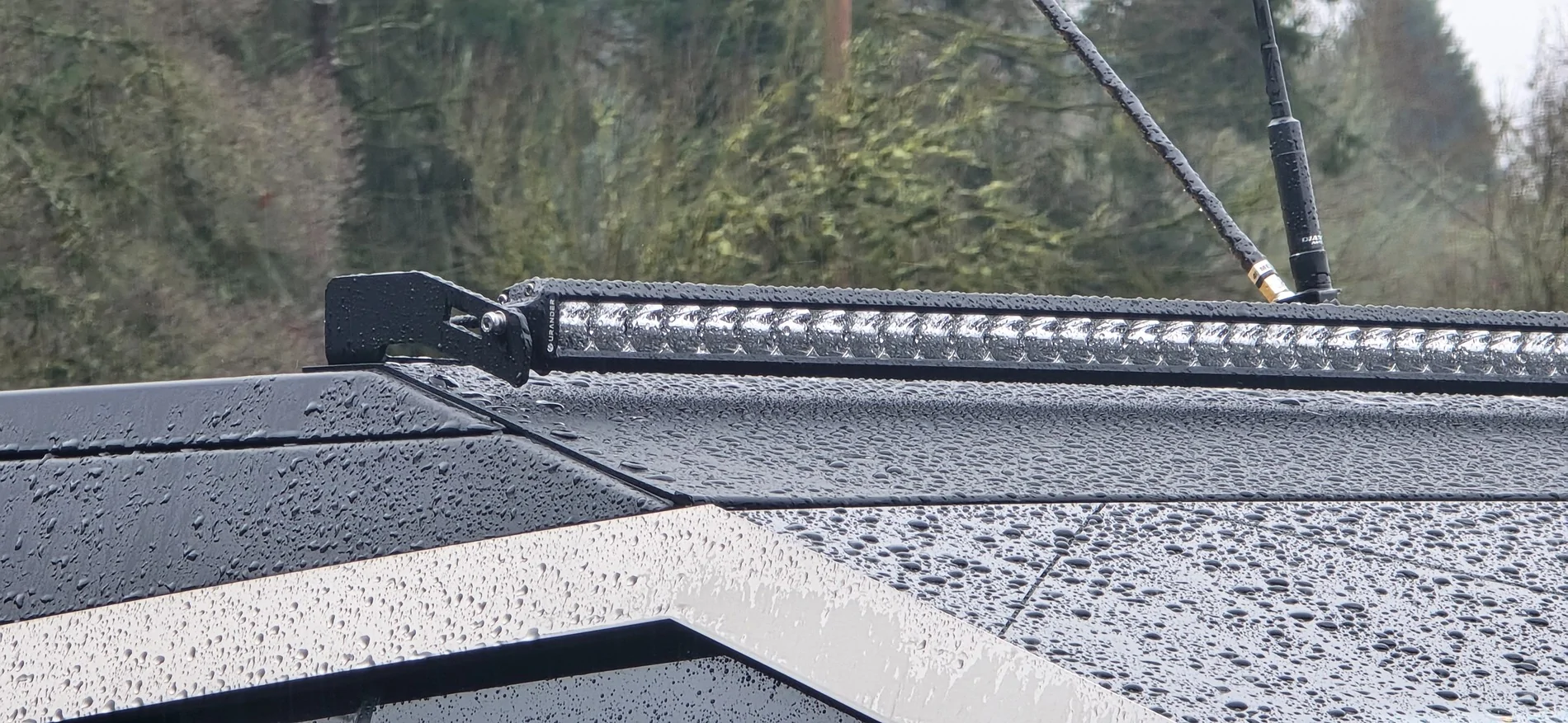 Tesla Cybertruck Urander 48 Volt Lightbar w/ Brackets $50 Pkus Shipping 1000059425