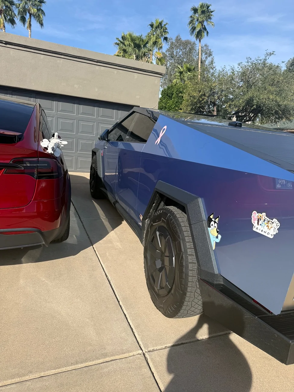 Tesla Cybertruck What did you do TO / WITH your Cybertruck today? 👨🏻‍🔧🧰🚿🛠 IMG_1155
