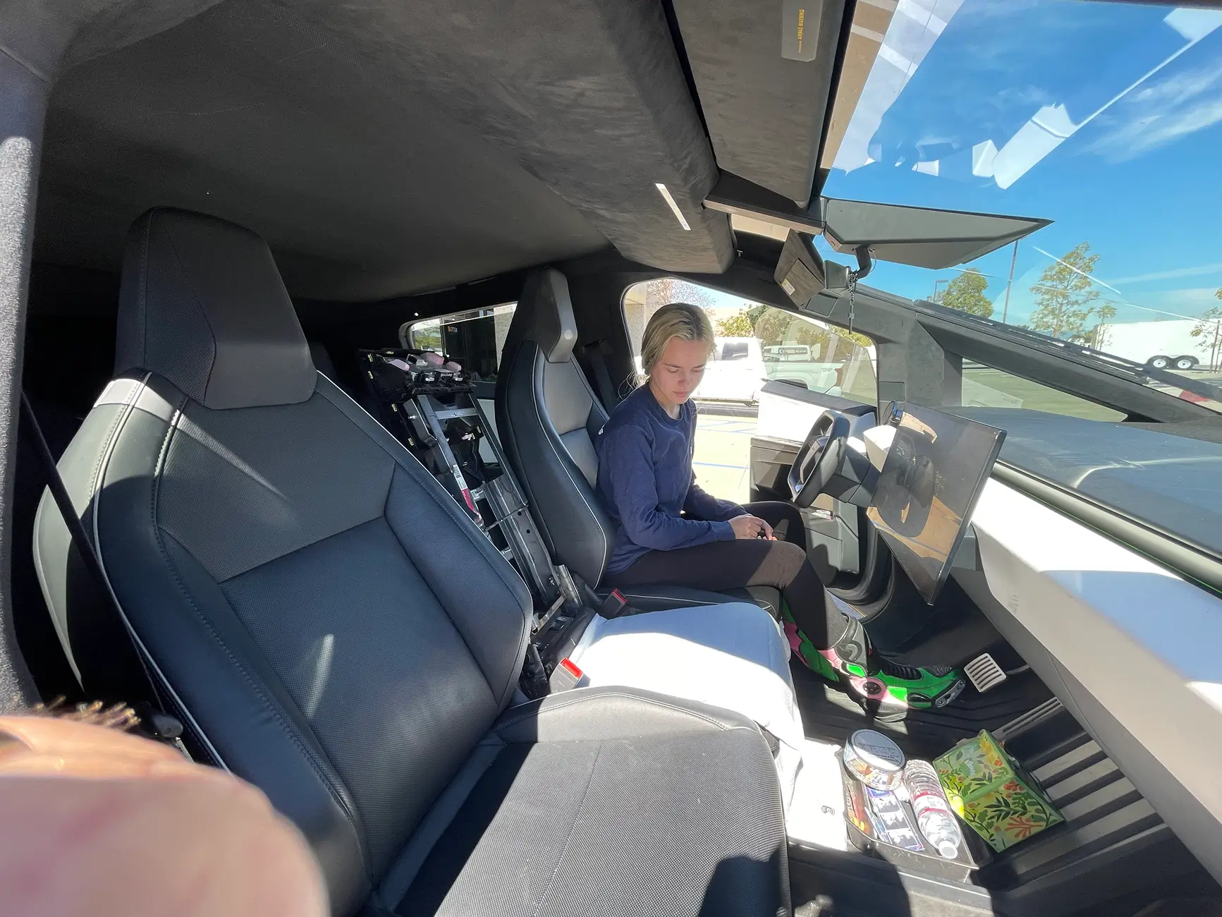 Tesla Cybertruck Daily random Cybertruck photos thread - Post Yours! 📸 🤳 tempImagevFEF3d