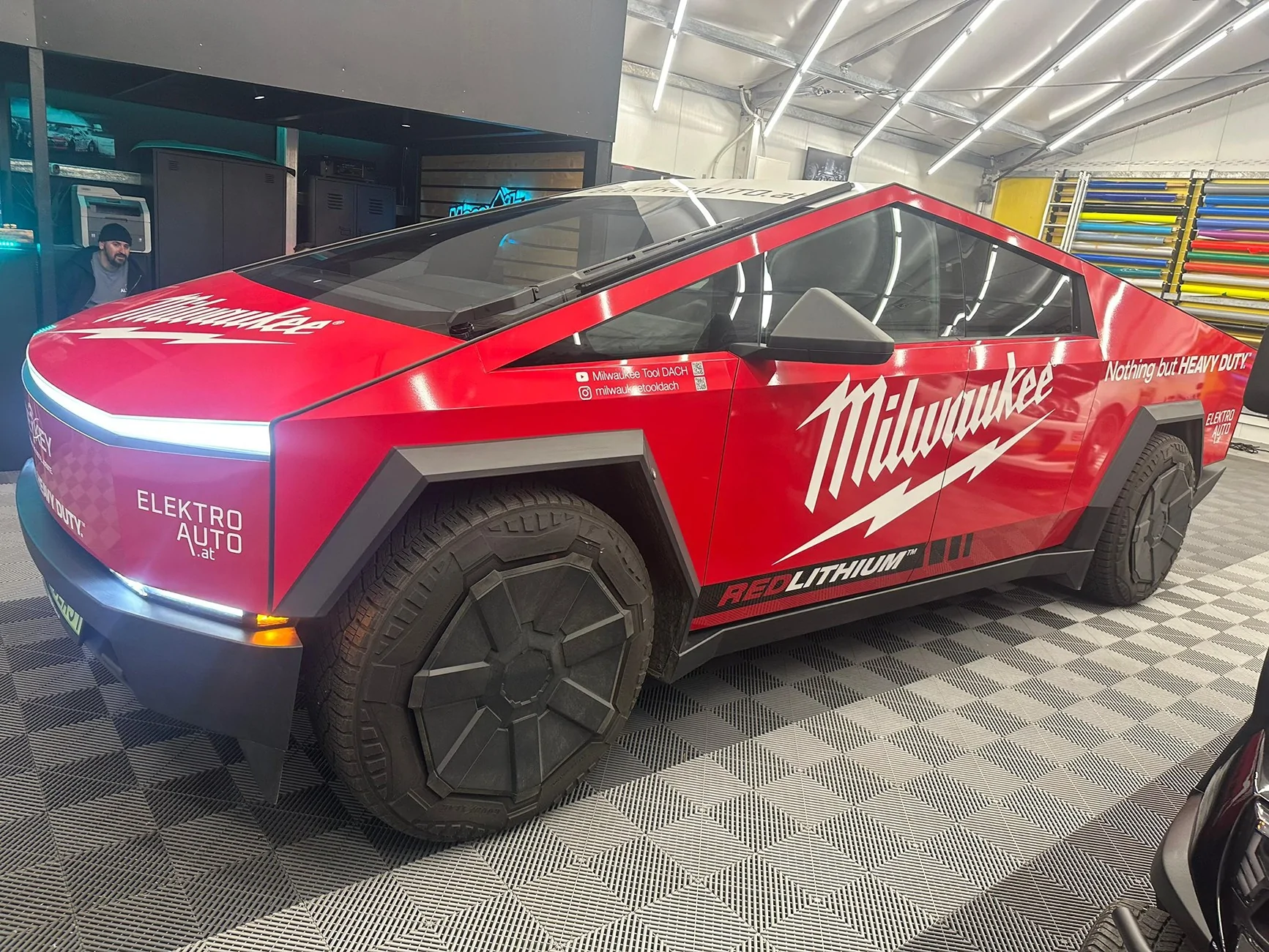 Tesla Cybertruck Milwaukee Tool Cybertruck attending 24 Hour Race at Hockenheim HCMKbbYXkAAqfmS