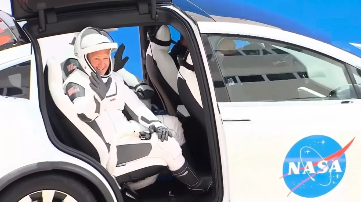 Tesla Cybertruck $69,990 is new price for Dual Motor AWD Cybertruck Model X - Nasa   a 