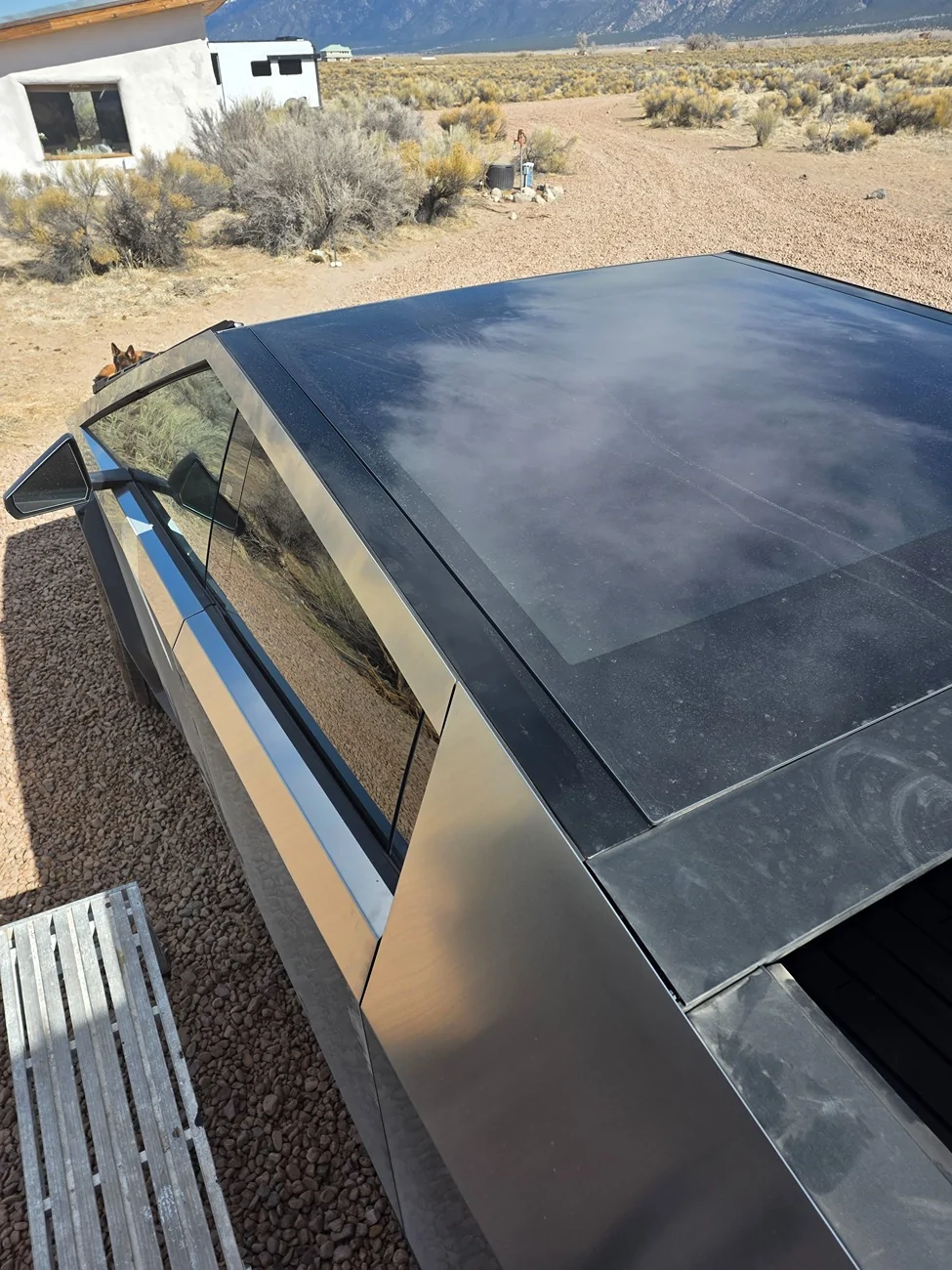 Tesla Cybertruck Urander Bed Cap Ideas & Setups 20260305_100812