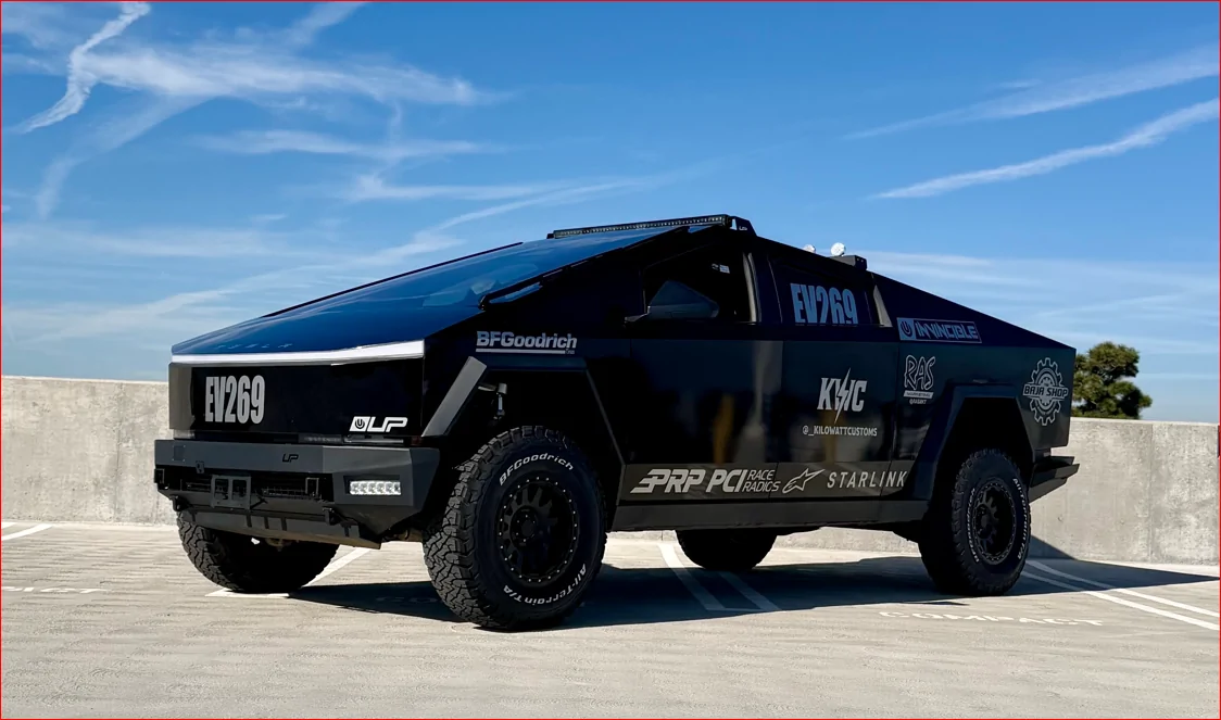 Tesla Cybertruck First Cybertruck racing in the Mint 400 off-road race 1772814365537-i0