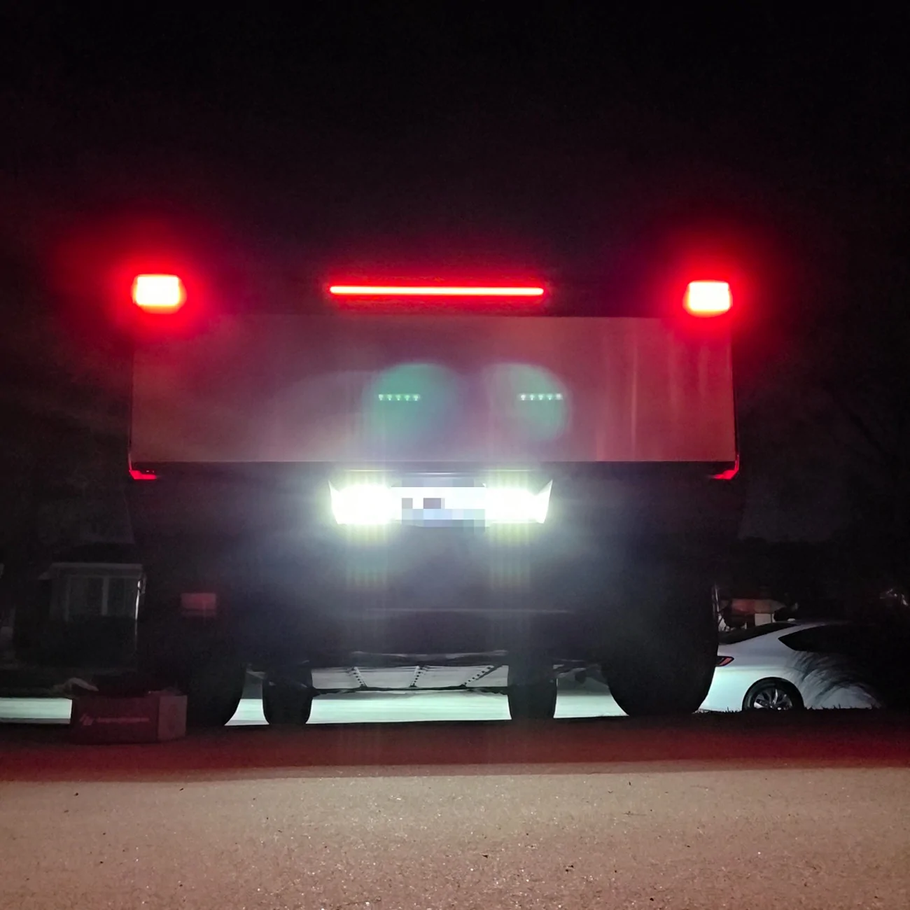 Tesla Cybertruck Technical Help for Trailer Hitch Light 🥺 - Baja s1 trailer hitch_Trailer / FSD disabled  - photo comparrison 9802