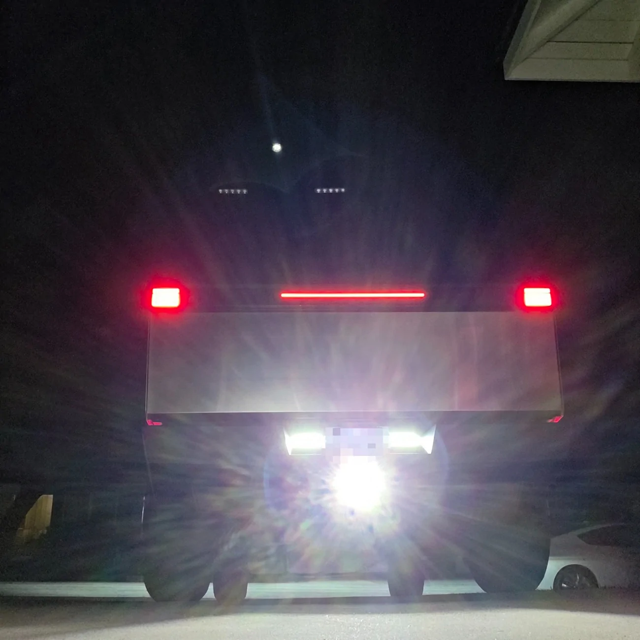 Tesla Cybertruck Technical Help for Trailer Hitch Light 🥺 - Baja s1 trailer hitch_Trailer / FSD disabled  - photo comparrison 9801