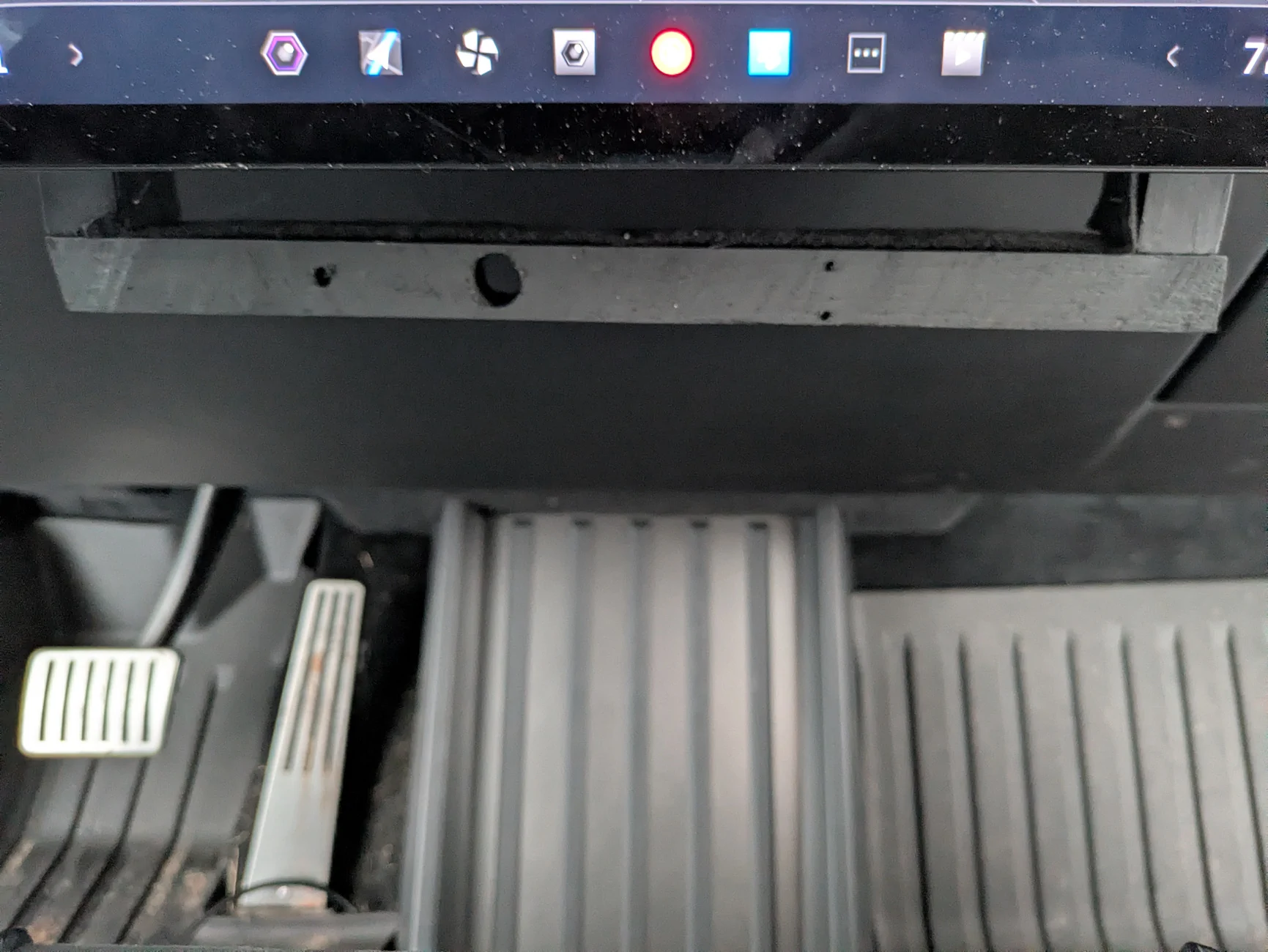 Tesla Cybertruck Ham Radio Installed! PXL_20260310_172039650