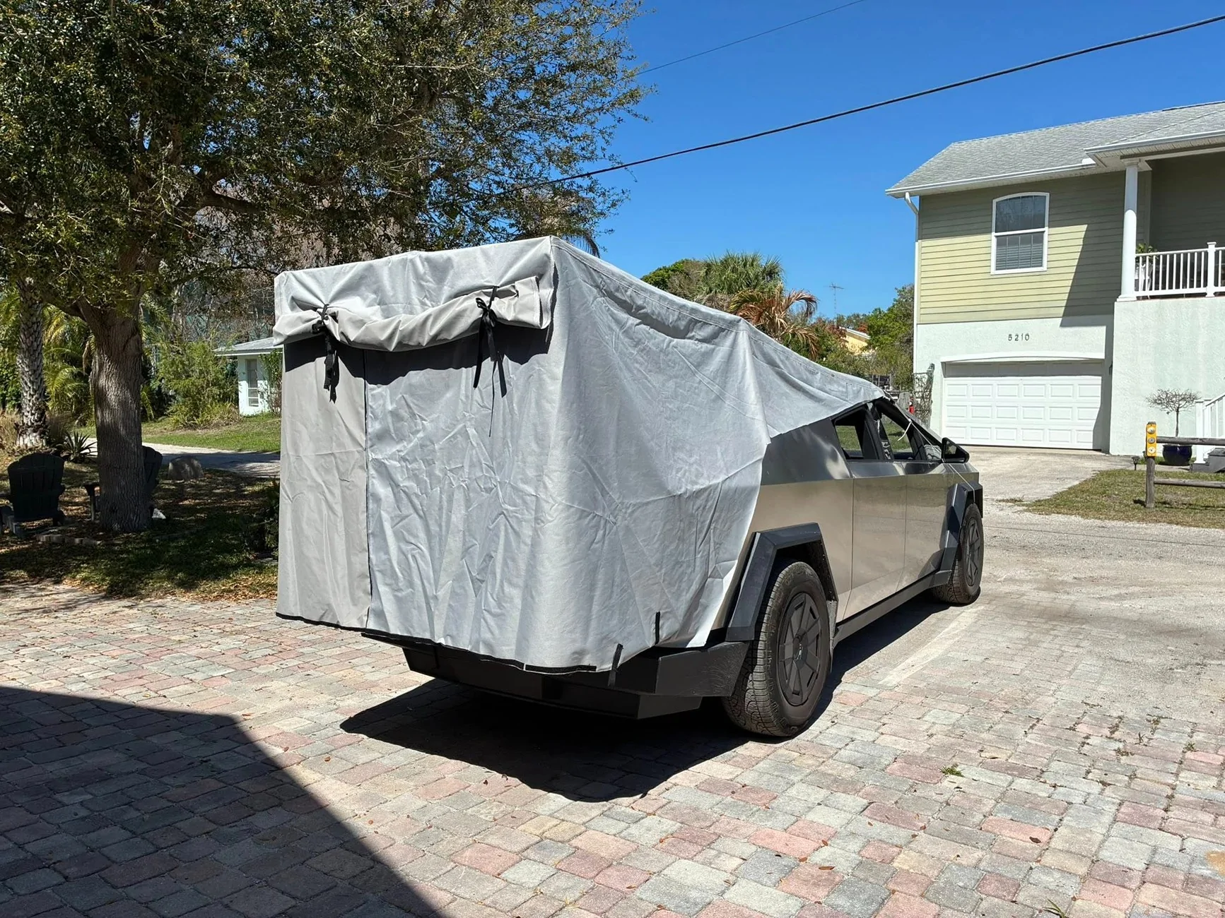 Tesla Cybertruck What does your camping setup look like? 649279169_4311709975814478_3655003767947755036_n