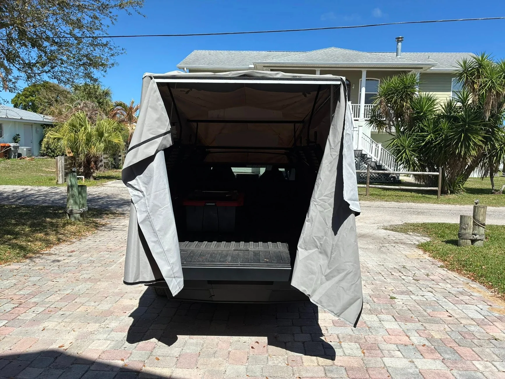 Tesla Cybertruck What does your camping setup look like? 649981822_4311709895814486_5946856131830027331_n