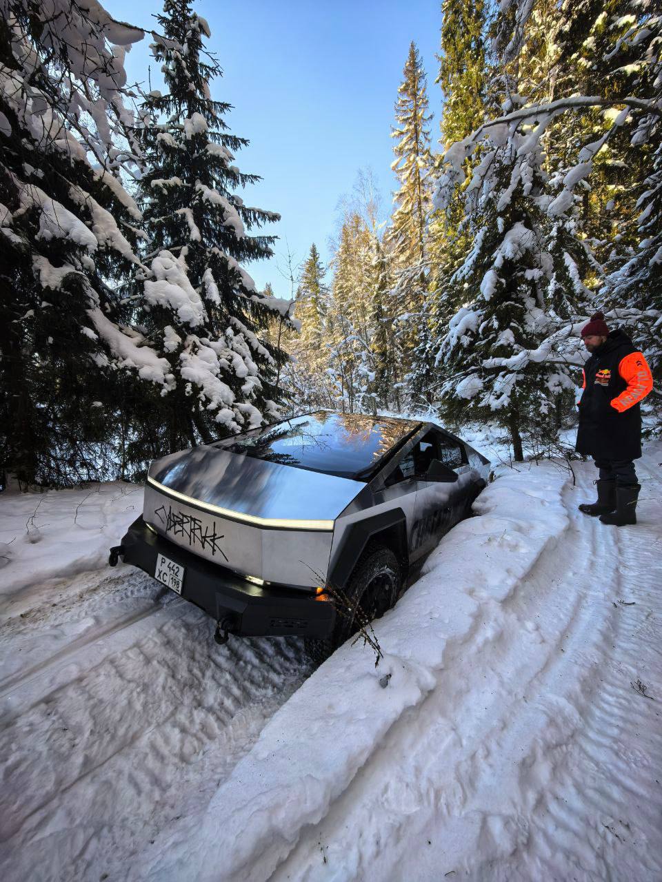 Tesla Cybertruck A winter trip to the forest at -23 degrees in the best truck! photo_2026-03-12_17-03-02
