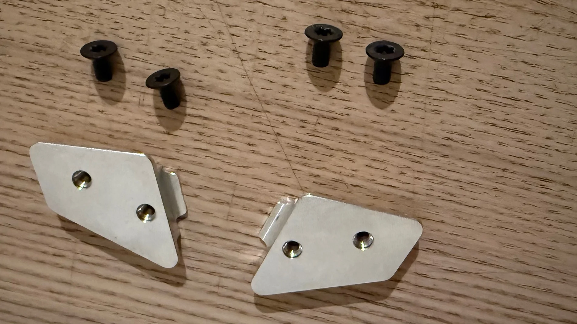 Tesla Cybertruck Recall bulletin SB-25-90-001 Off Road Lightbar fix - new version with bracket IMG_3152