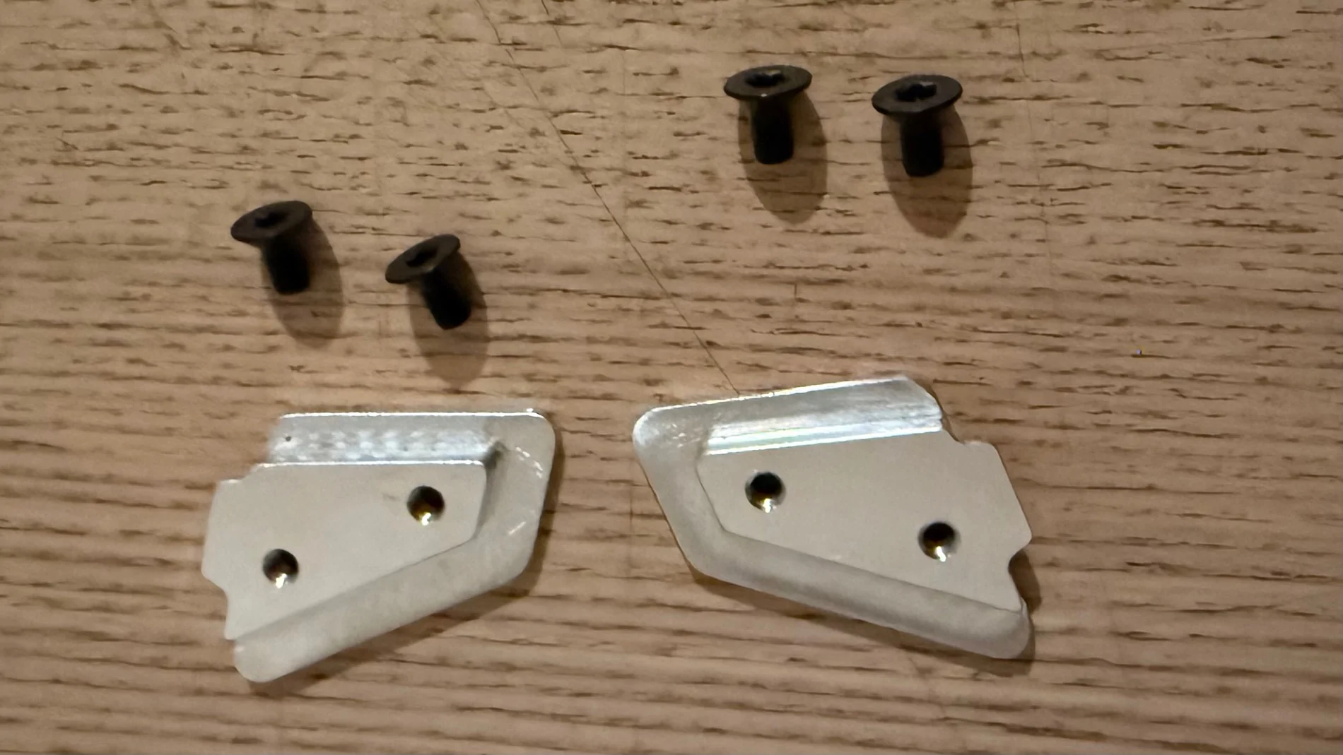 Tesla Cybertruck Recall bulletin SB-25-90-001 Off Road Lightbar fix - new version with bracket IMG_3151