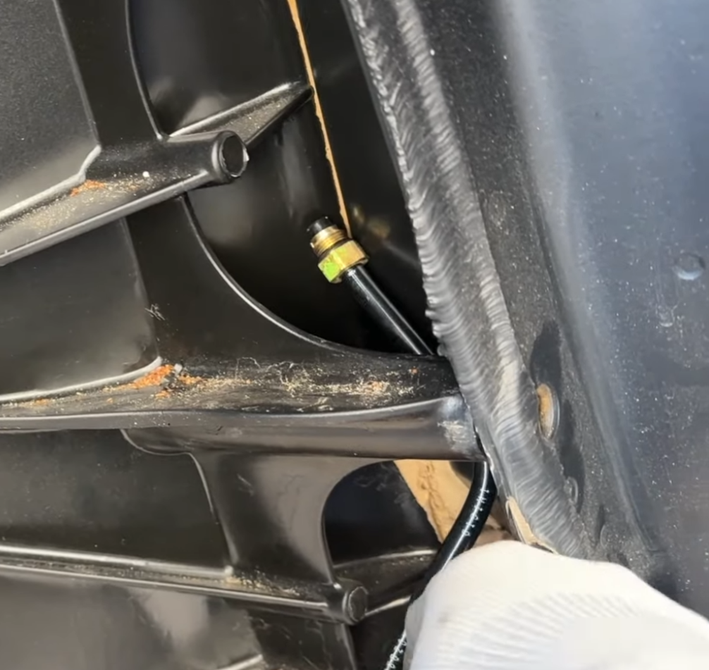 Tesla Cybertruck How to fit 37s? sWzNMUC