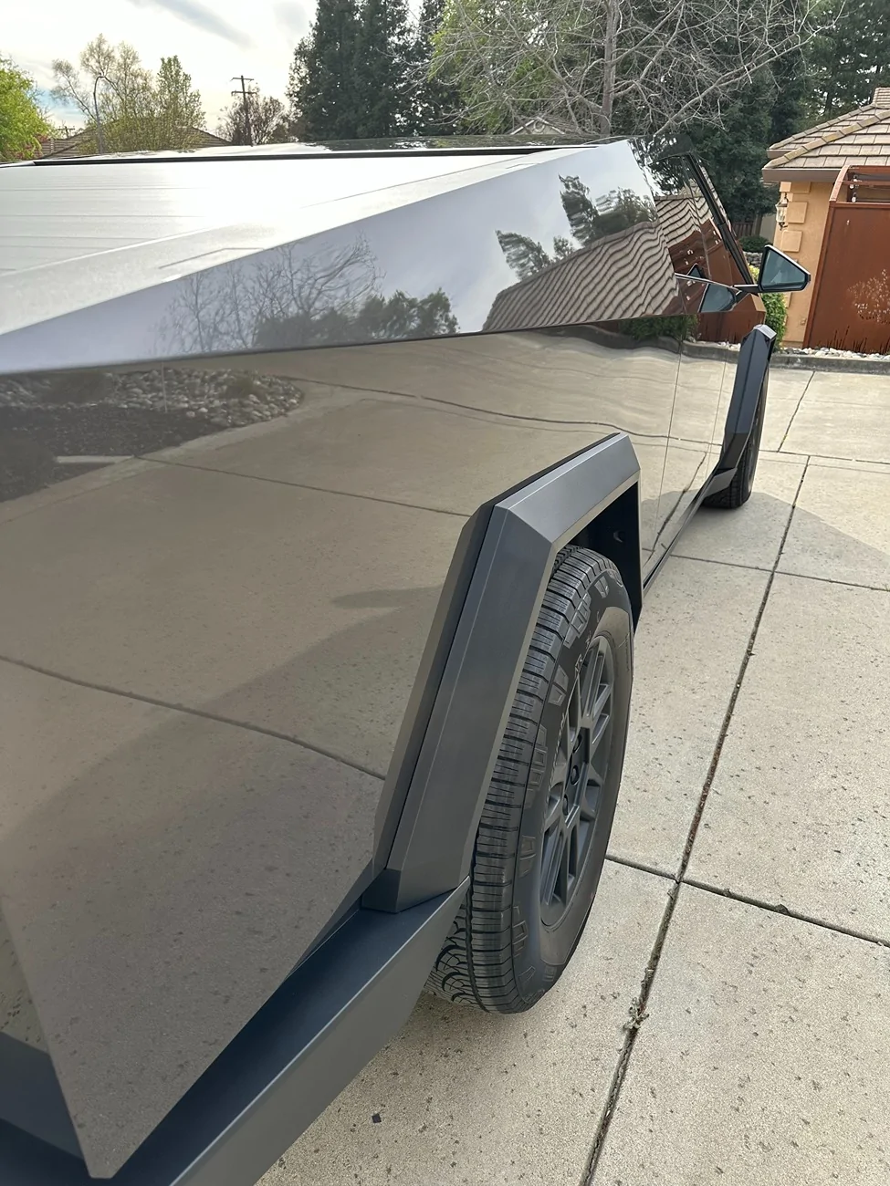 Tesla Cybertruck Has anyone RECEIVED a 2026 Cybertruck? 02FCE2D6-F749-45A3-96B4-9A0BCFF3C0BC
