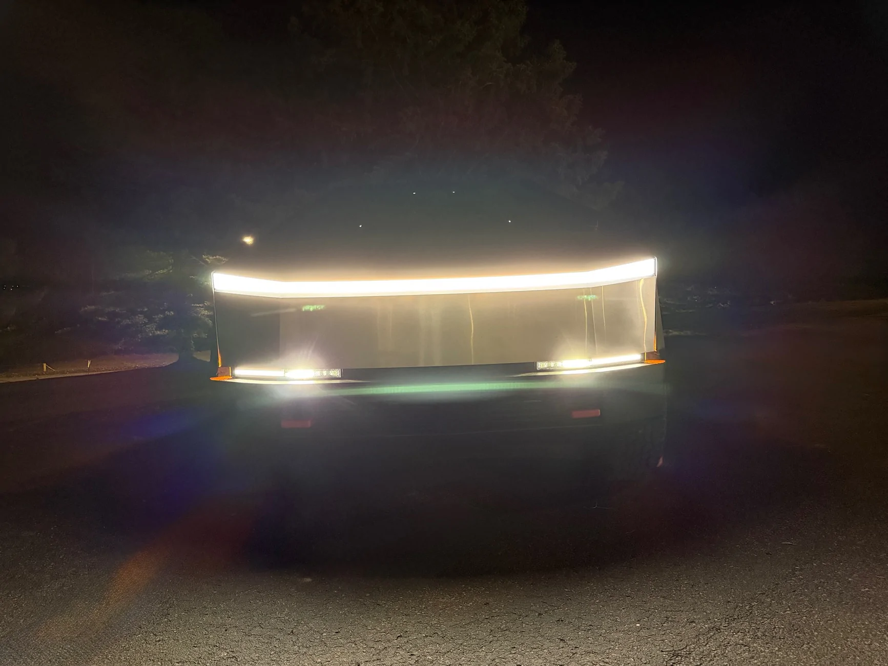 Tesla Cybertruck Daily random Cybertruck photos thread - Post Yours! 📸 🤳 IMG_0933