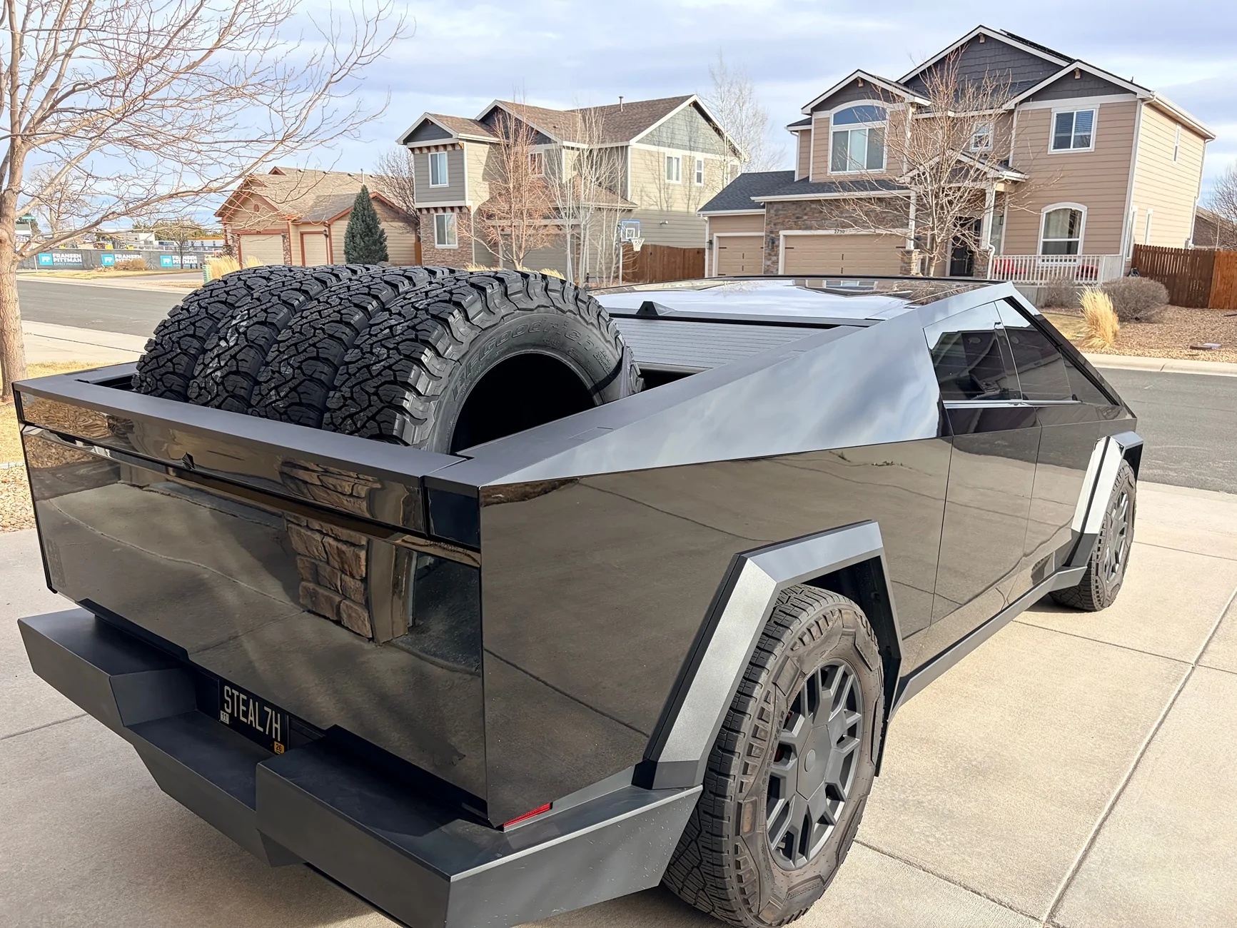 Tesla Cybertruck Daily random Cybertruck photos thread - Post Yours! 📸 🤳 IMG_0804
