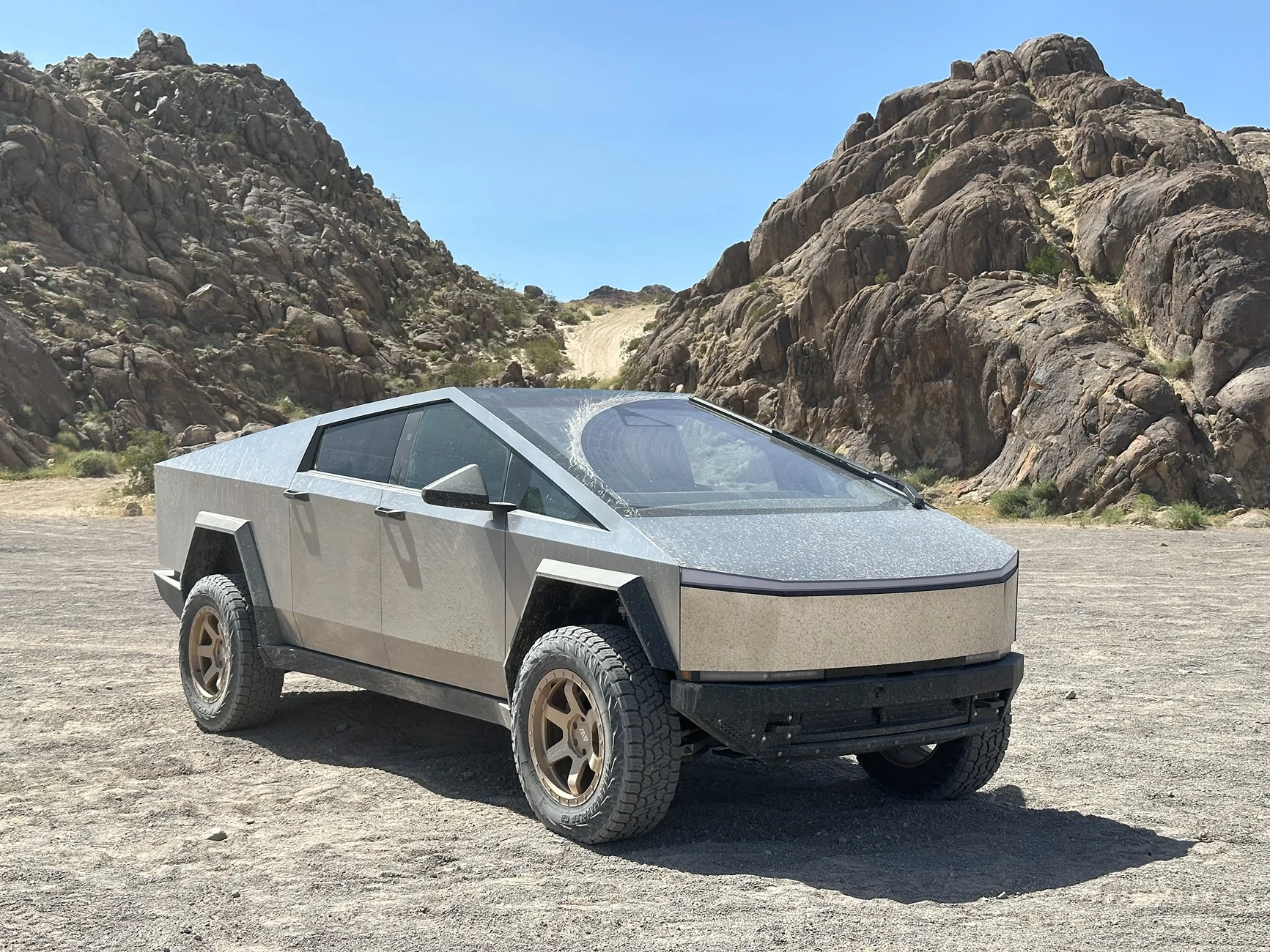 Tesla Cybertruck Custom Wheels from Atomic Wheels for Cybertruck - my review 1773807180393-kh