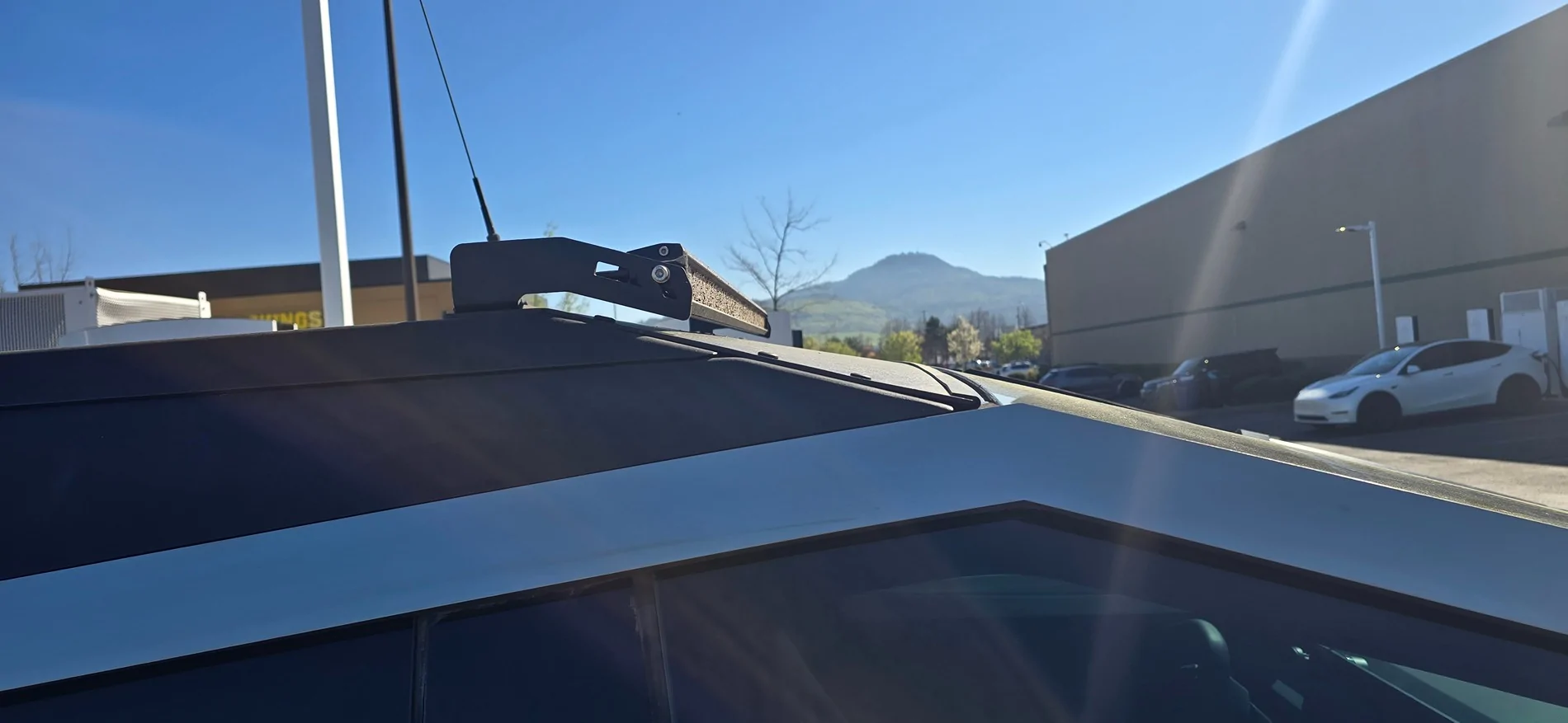 Tesla Cybertruck Light Bar Options (Non-OEM Aftermarket)? 20260319_111746