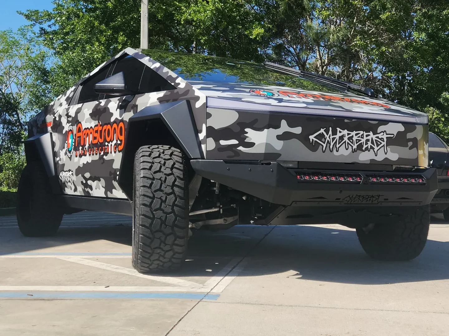 Tesla Cybertruck Daily random Cybertruck photos thread - Post Yours! 📸 🤳 Tesla-Cybertruck-Front-Bumper-1