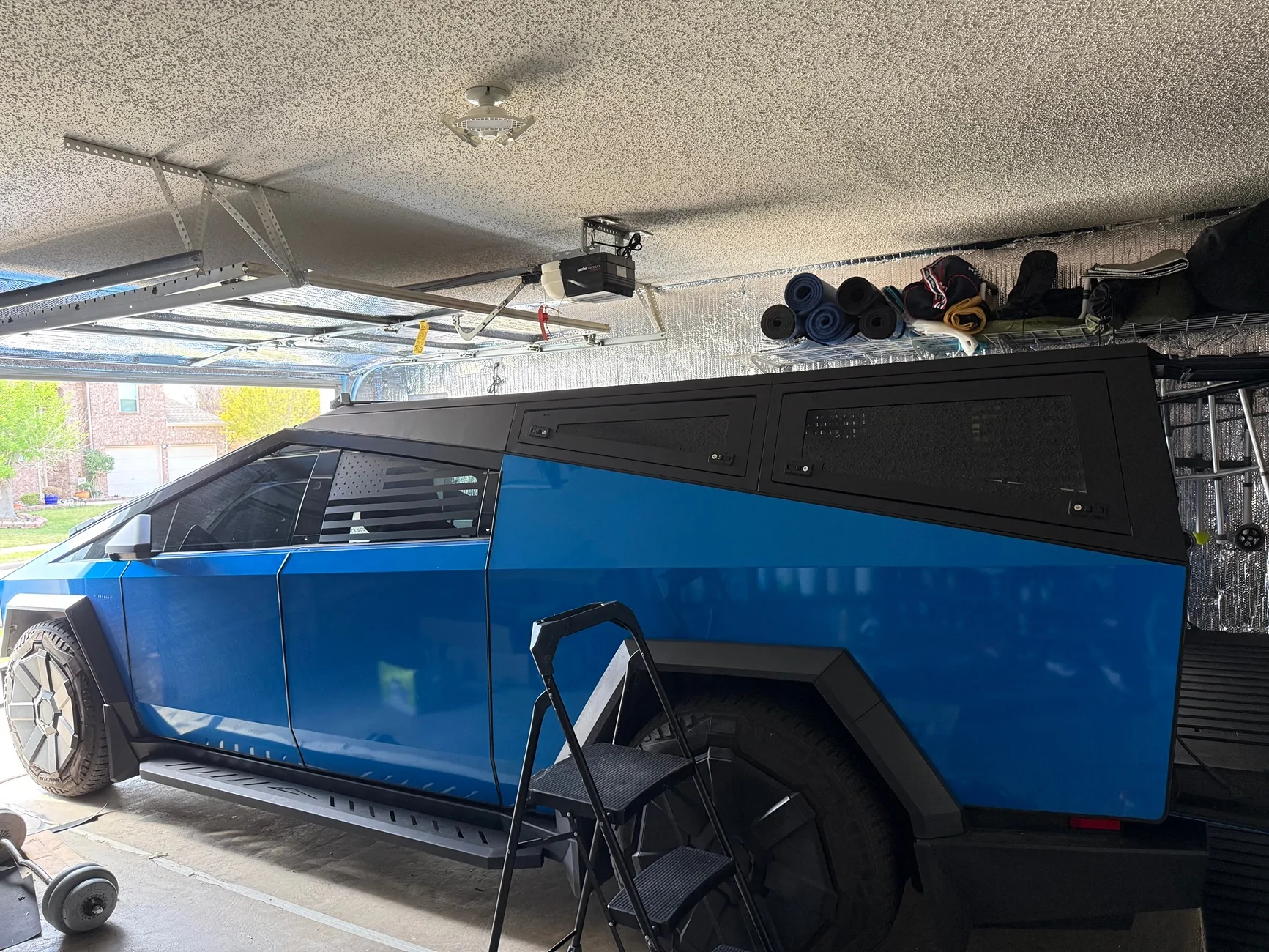 Tesla Cybertruck Urander Bed Cap Ideas & Setups IMG_4291