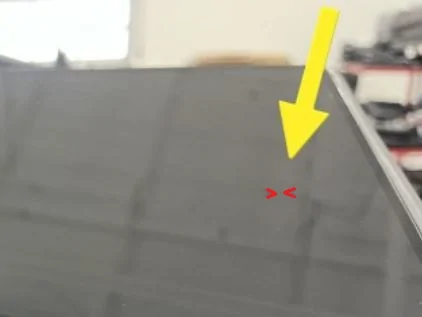 Tesla Cybertruck Wiper home position - is the wiper visible from the inside? GUID-6B629C2A-6521-45ED-9EA7-349A918017E0-online-en-US