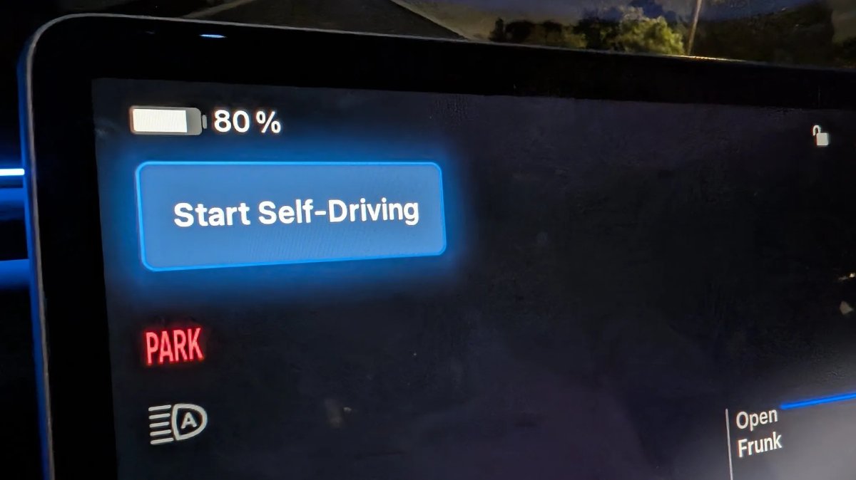 Tesla Cybertruck What a joke…B.C. bans self-driving vehicles on its roads start-fsd-button