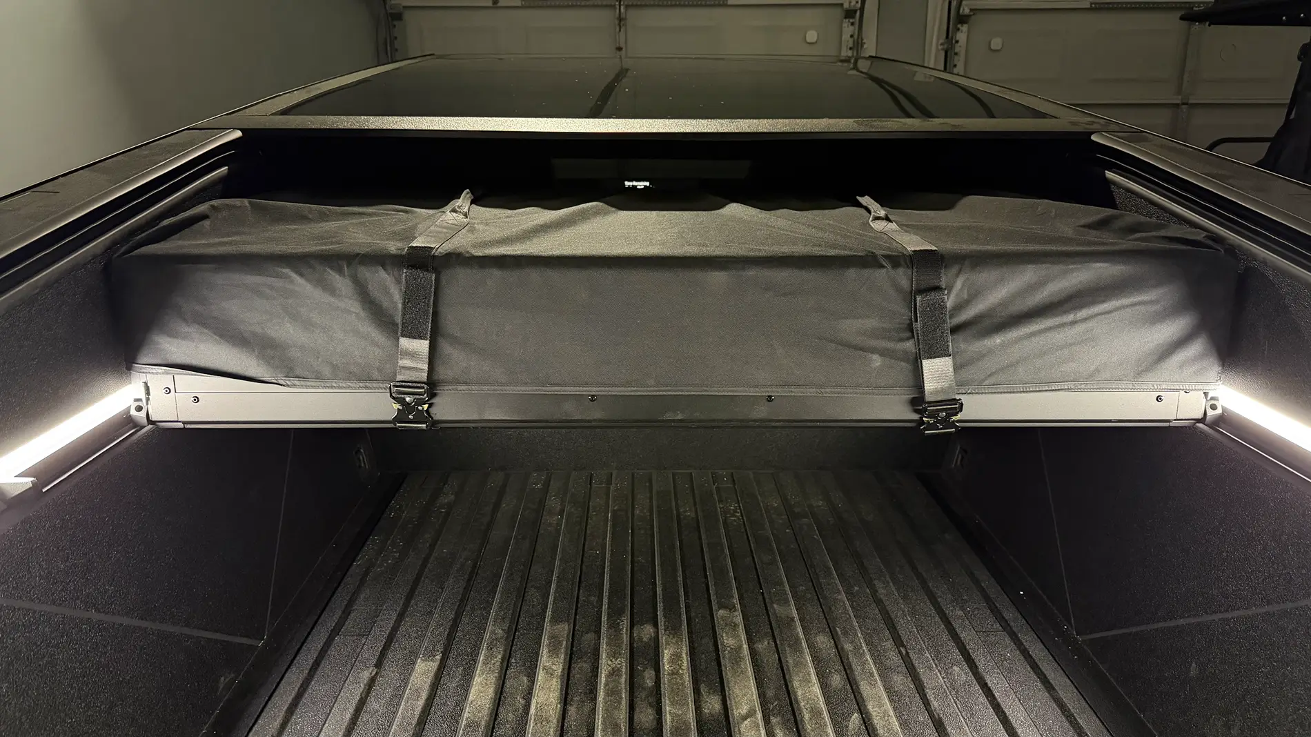 Tesla Cybertruck CyberGearCo Cybertent...aka.."TEMU-TENT" (Final Impressions) tempImage2gm18N