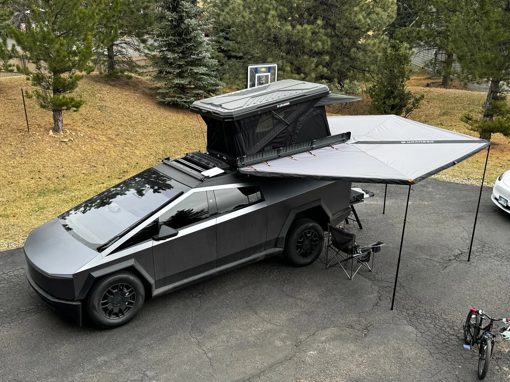 Tesla Cybertruck Urander Bed Cap Ideas & Setups IMG_1500