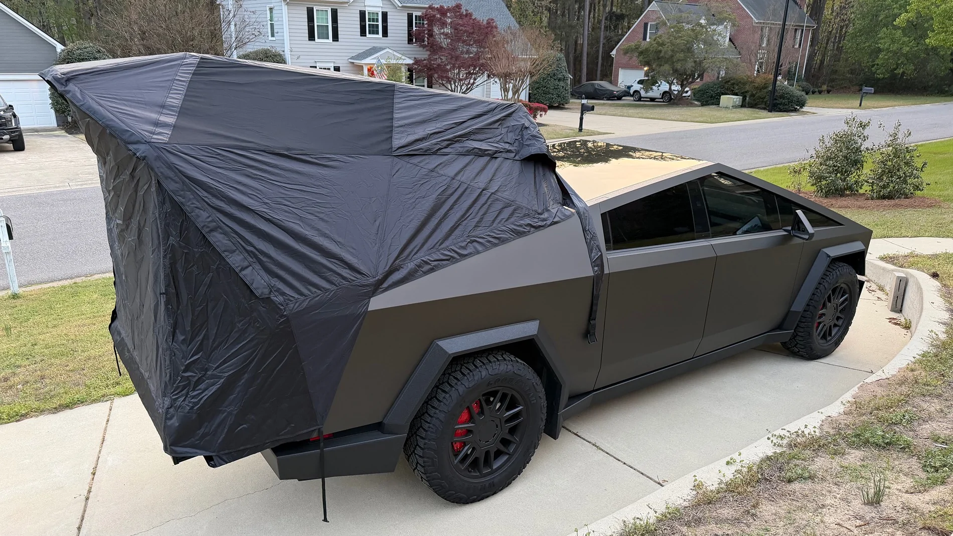 Tesla Cybertruck CyberGearCo Cybertent...aka.."TEMU-TENT" (Final Impressions) IMG_1362