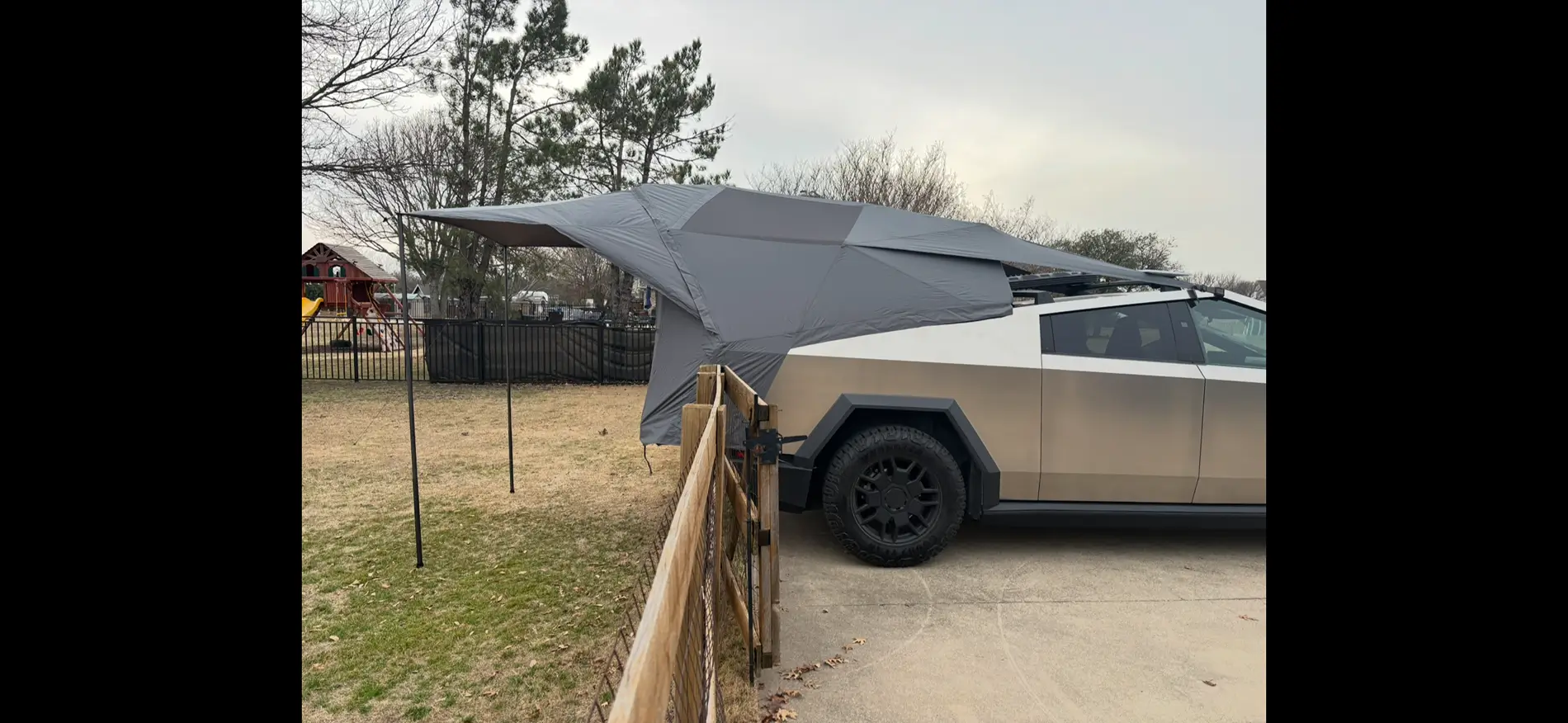 Tesla Cybertruck CyberGearCo Cybertent...aka.."TEMU-TENT" (Final Impressions) IMG_3025