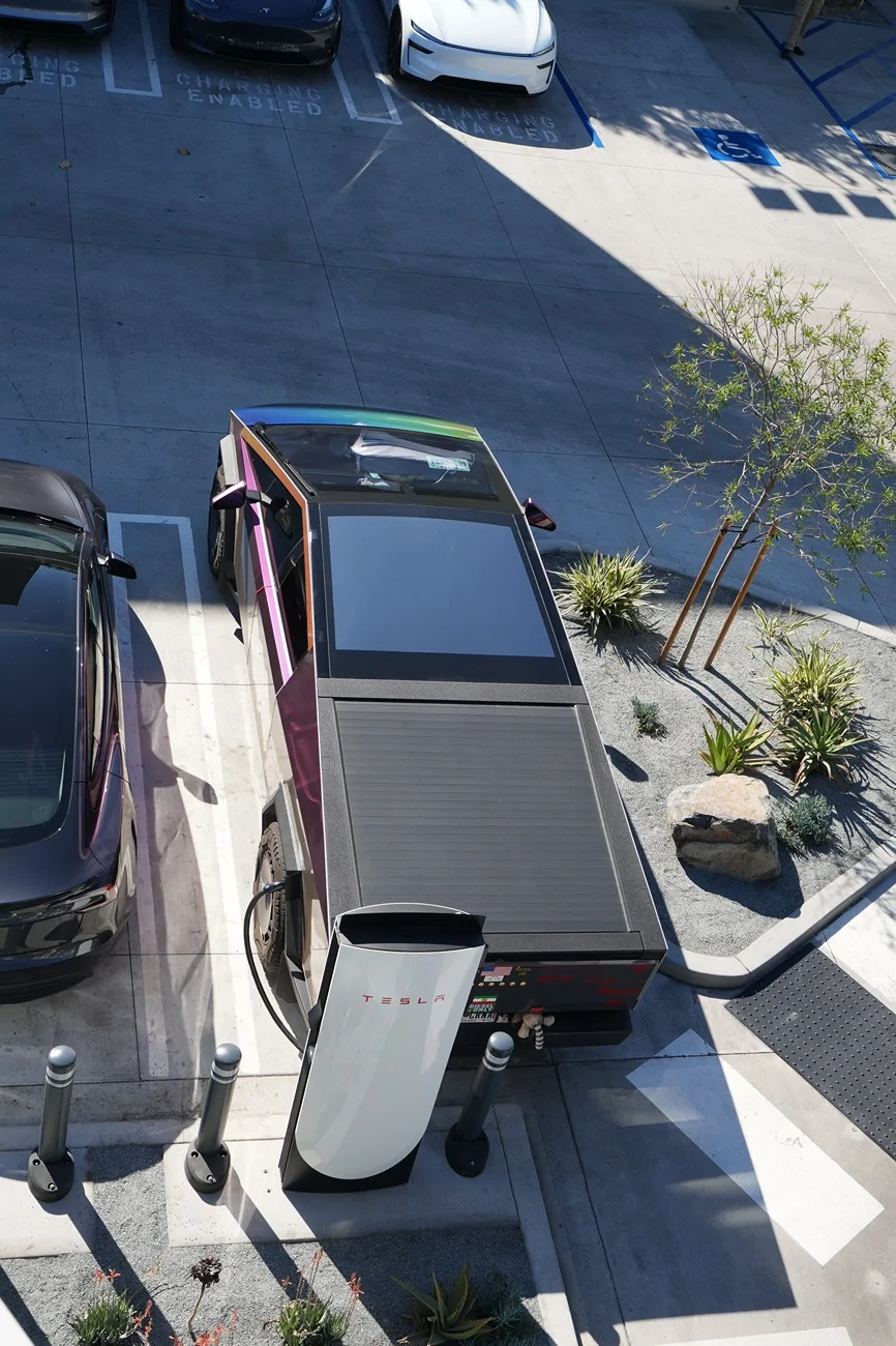 Tesla Cybertruck Daily random Cybertruck photos thread - Post Yours! 📸 🤳 DSC00240