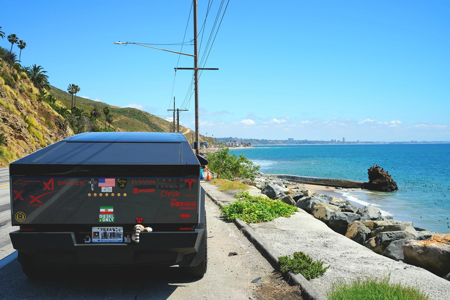 Tesla Cybertruck Daily random Cybertruck photos thread - Post Yours! 📸 🤳 DSC00432