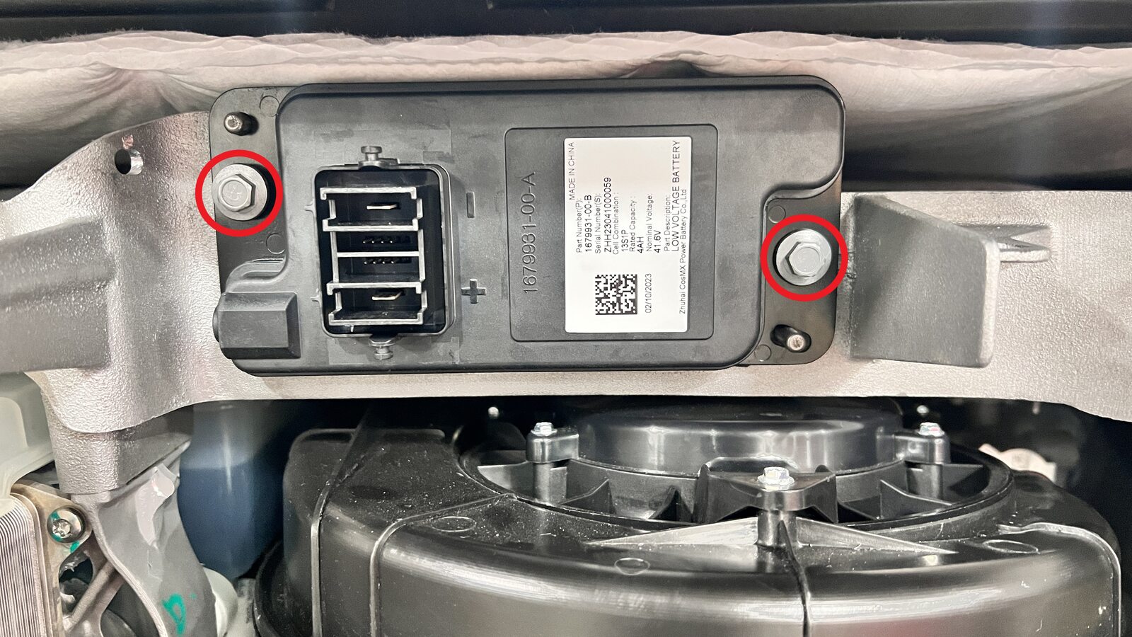 Tesla Cybertruck My buddy's truck bricked. Need advice -F73C442D-D2D3-4BFB-B5DF-D925B8D9D12C-online-en-US