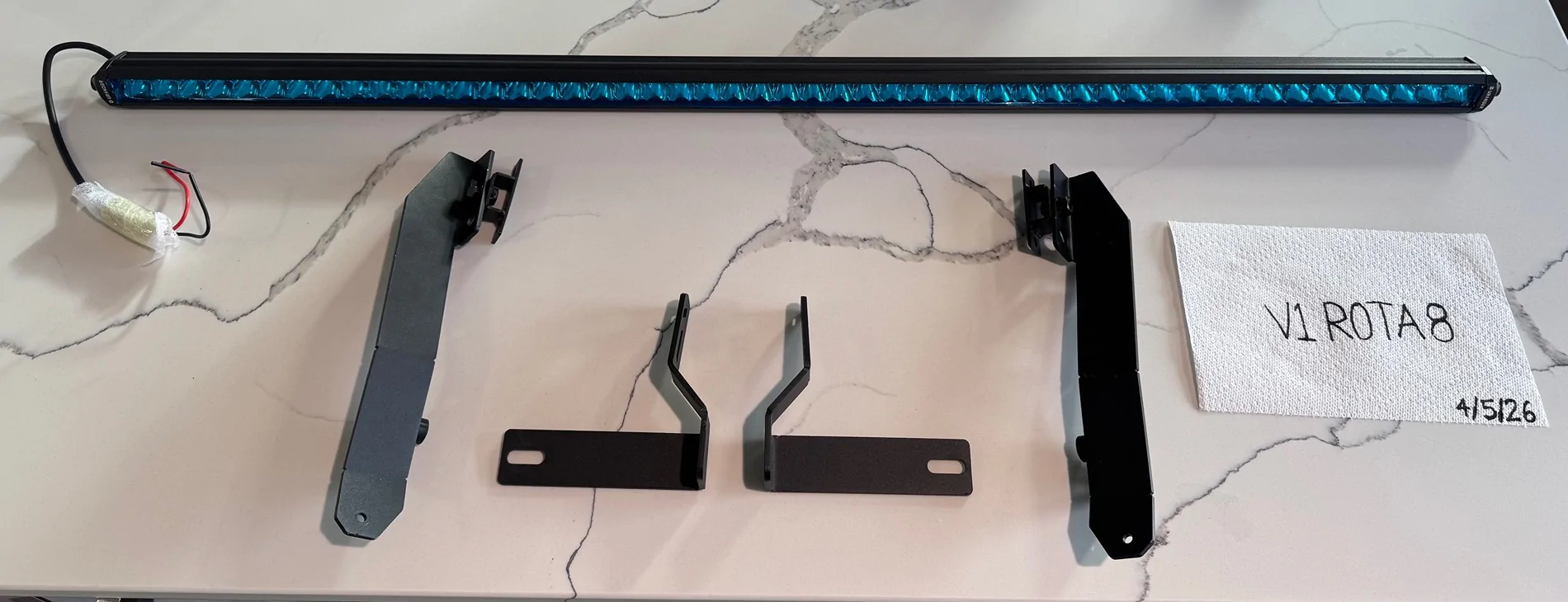 Tesla Cybertruck URANDER Cybertruck Light Bar + Mount – $200 IMG_7278