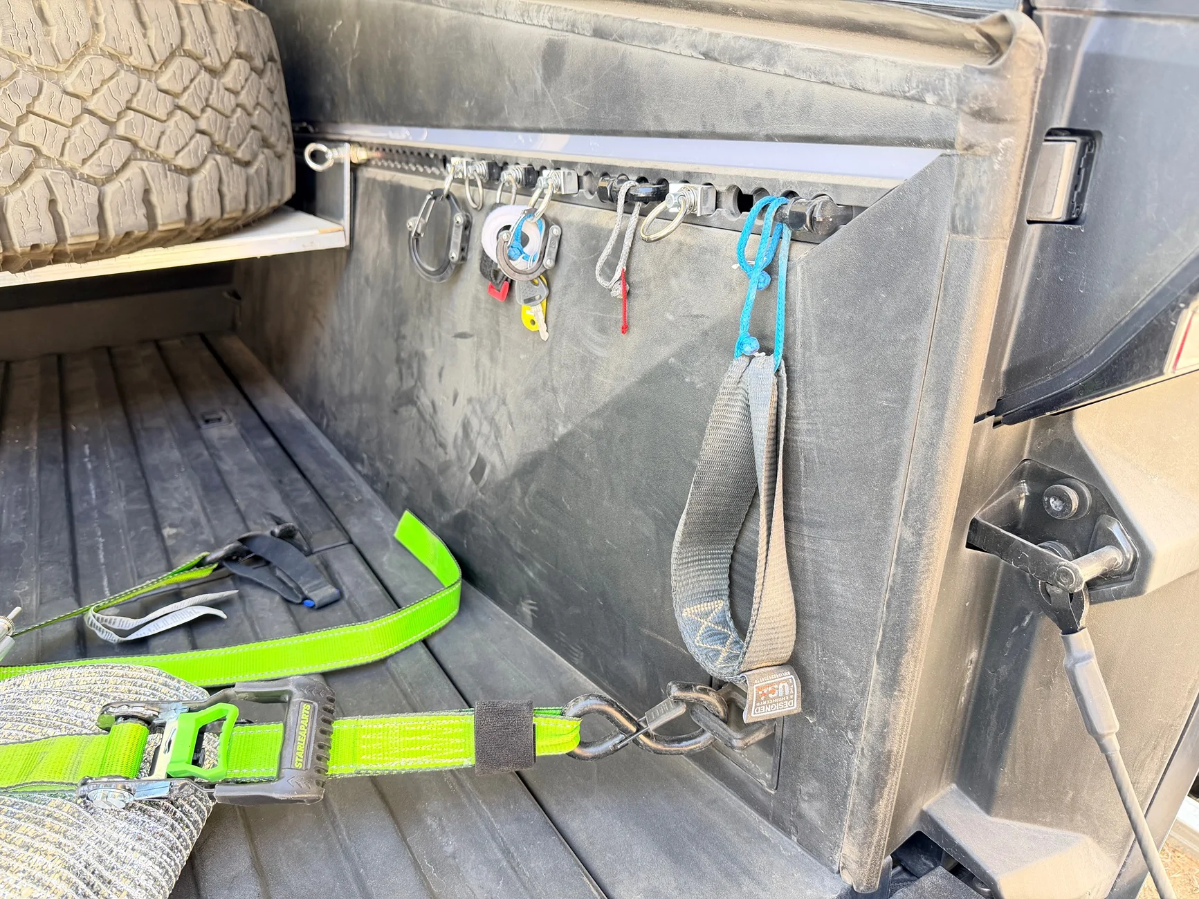 Tesla Cybertruck Grab handles for bed vault (to hoist yourself up / in) -- DIY instructions IMG_0418