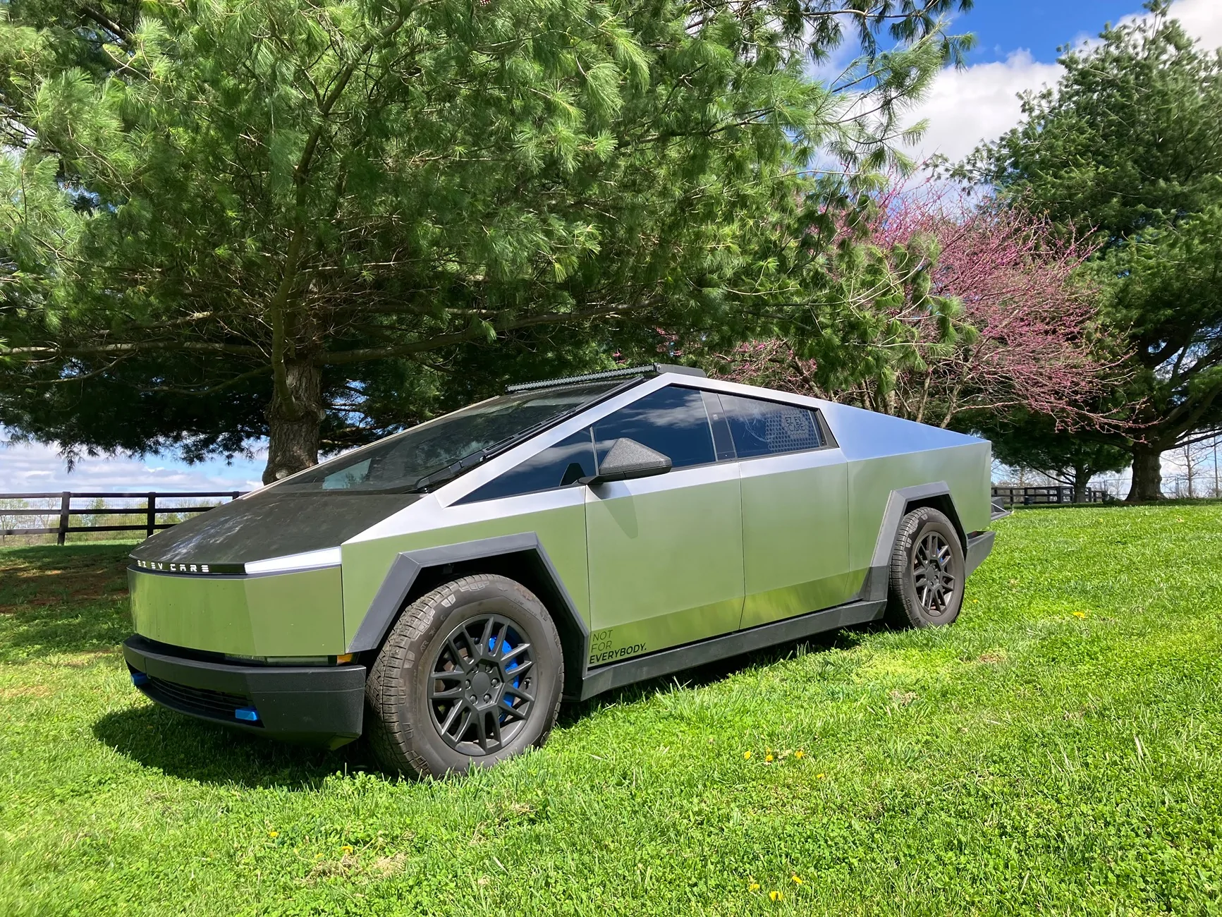 Tesla Cybertruck CyberGearCo CyberTent Install, Initial Test, Review 1775437825125-2
