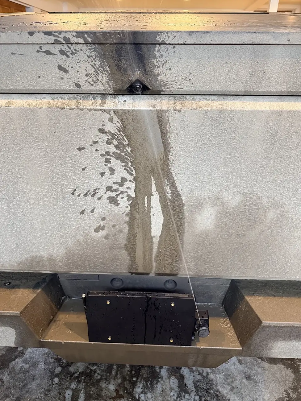 Tesla Cybertruck Model Y Robos now include 4 cam washers 1775591064632-vd