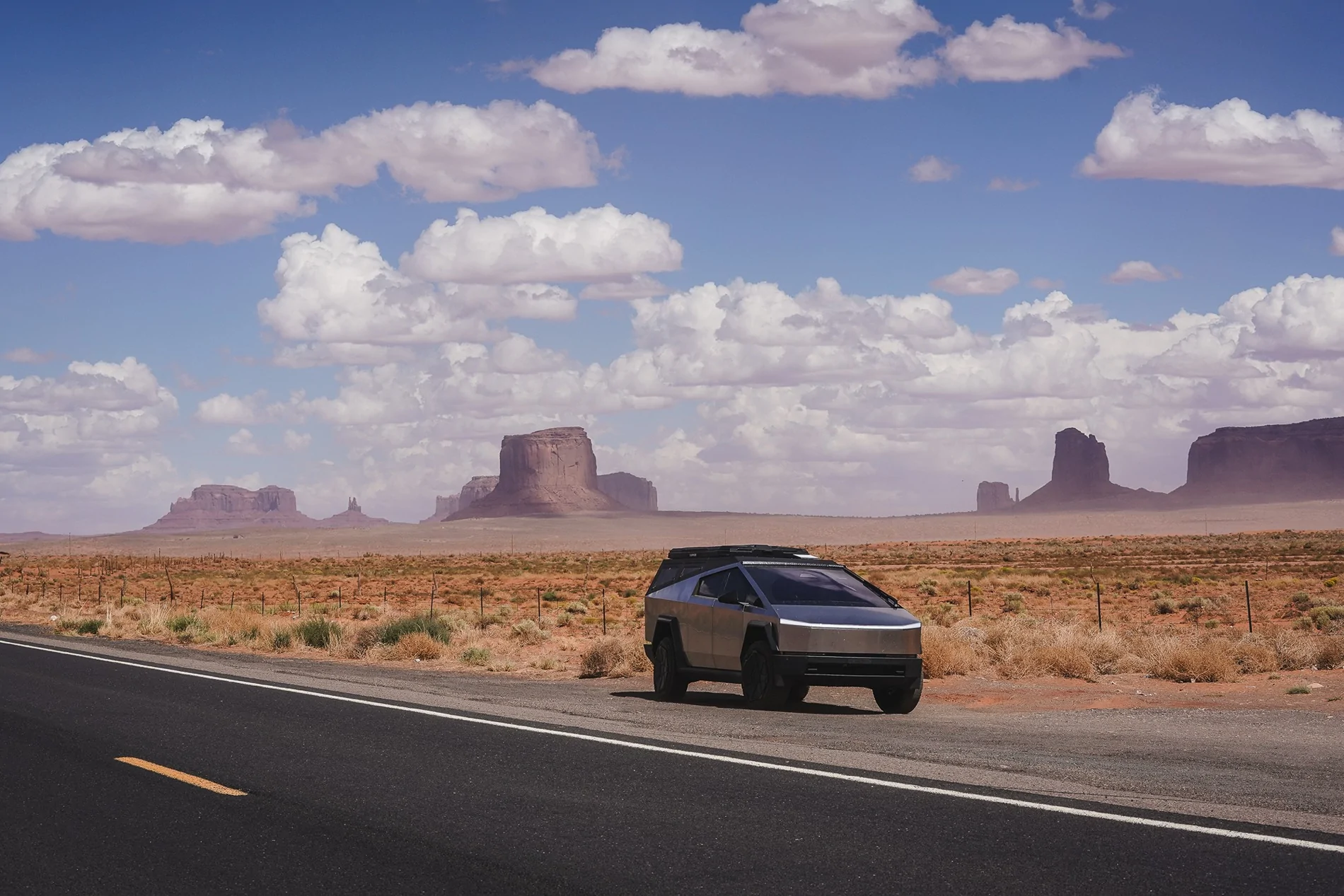 Tesla Cybertruck Overlanding Adventure in Monument Valley DSC07039