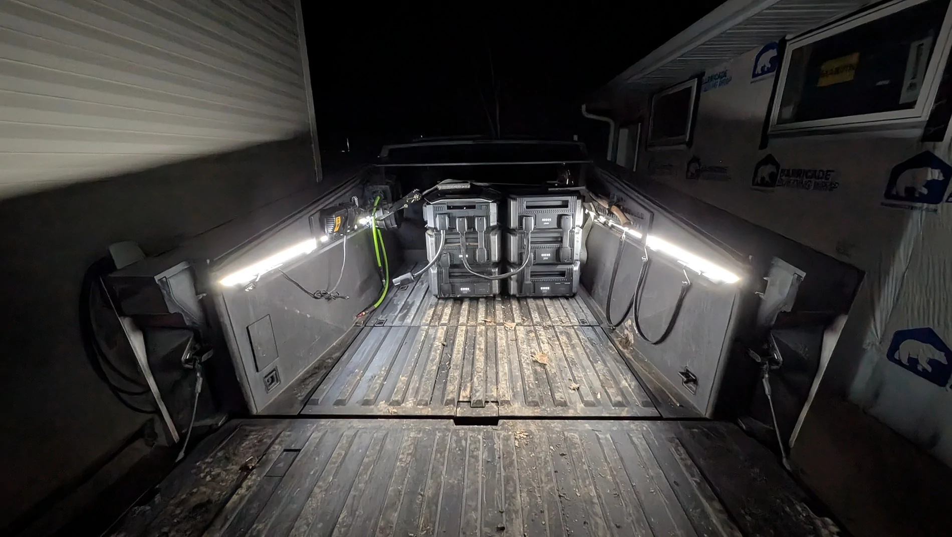 Tesla Cybertruck Overlanding Adventure in Monument Valley 5795