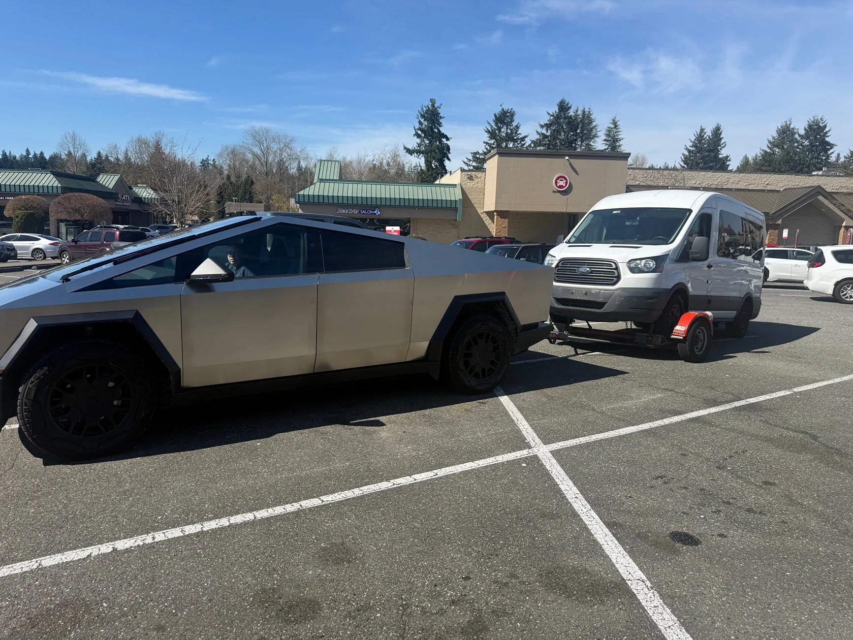 Tesla Cybertruck 🦾 Cybertruck doing truck stuff!  Post your photos! IMG_6311