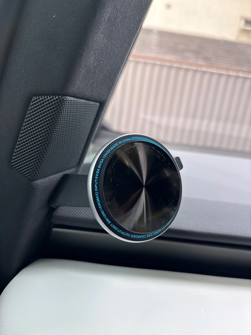 Tesla Cybertruck Phone Mount - zFold Phone imag