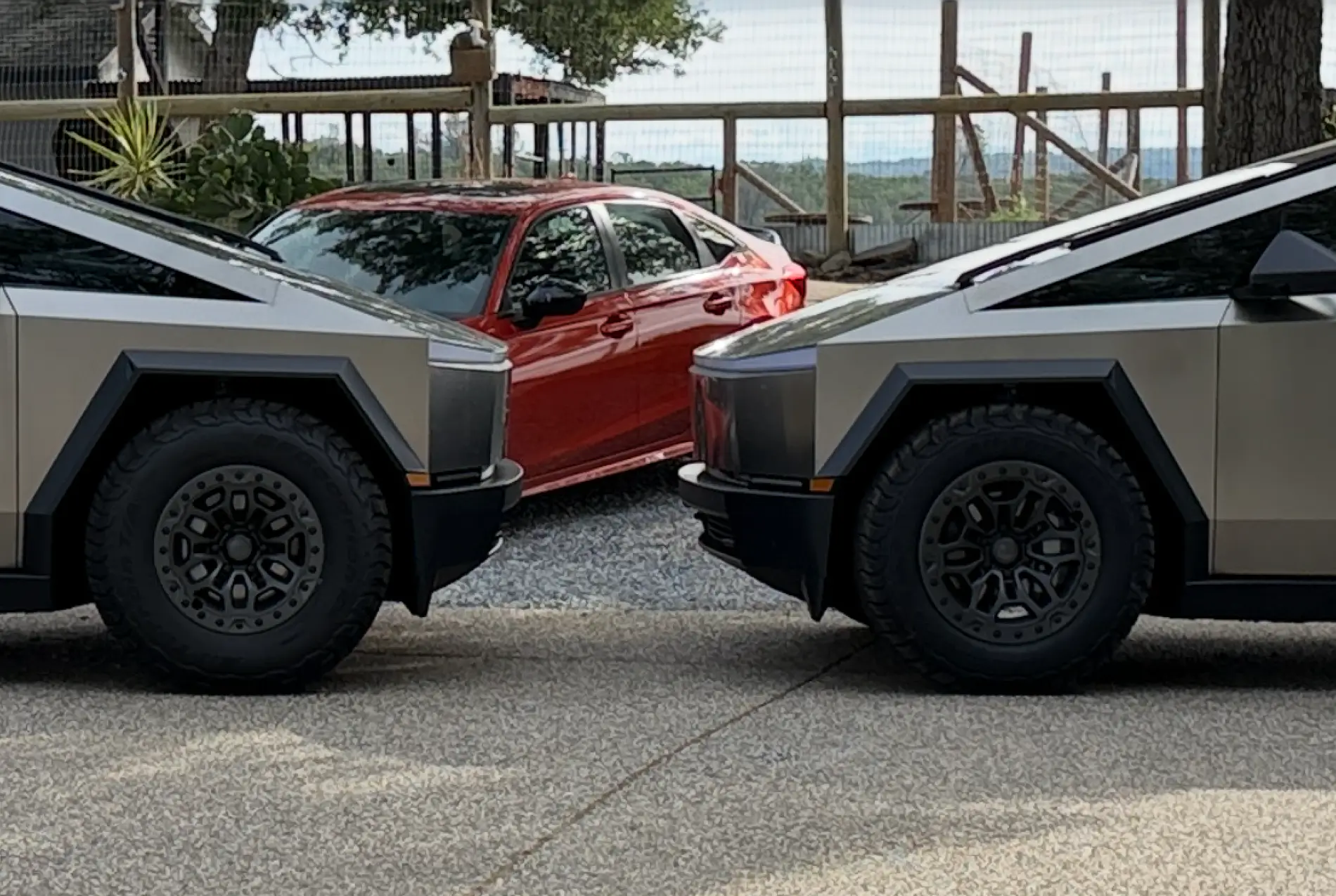Tesla Cybertruck Martian wheels 18" vs 20" comparison Screenshot 2026-04-09 at 9.36.39 AM