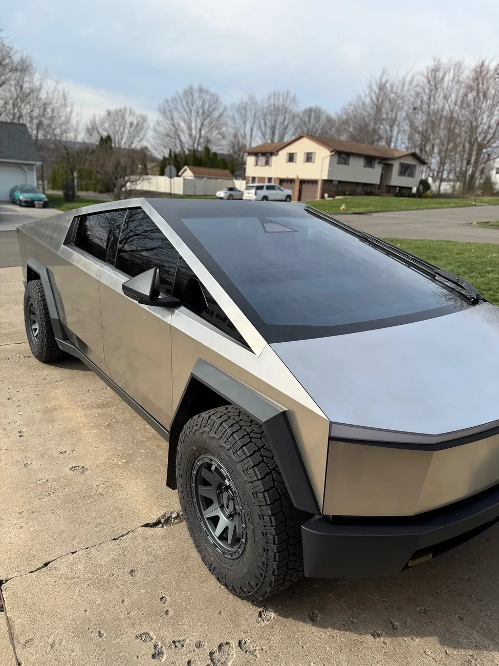 Tesla Cybertruck Mickey Thompson Baja Boss Tires (305/70r18) + 18" Method 705 Wheels (18x9) on Cybertruck IMG_1055