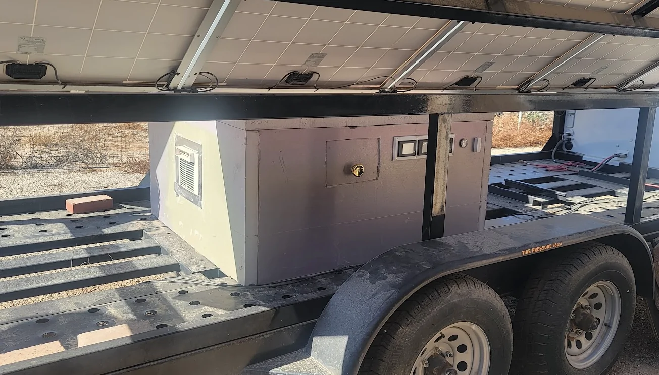 Tesla Cybertruck Evotrex-PG5 Electric RV 27-min Walkthrough: A Rolling Powerhouse 1775926967555-4y