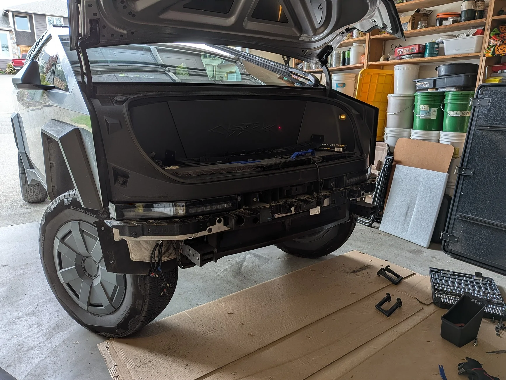 Tesla Cybertruck Unplugged Performance: Discreet Packaging Option? PXL_20260411_194219182.NIGHT