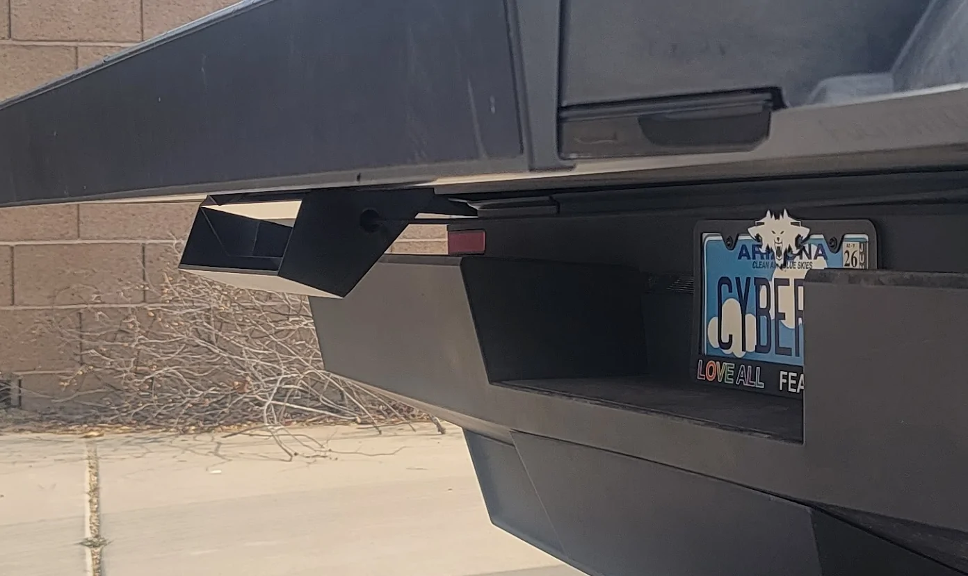Tesla Cybertruck Rearview mirror for tailgate down use (3D Print DIY) 1775991126916-n